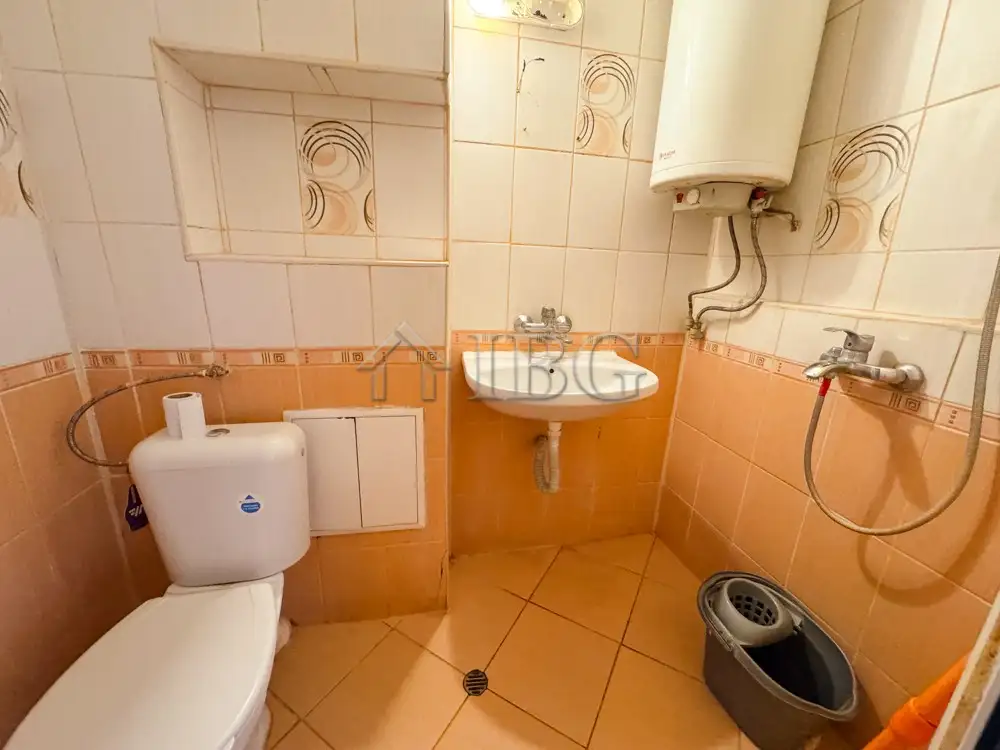 Flat 61m² in Bulgaria, Ruse. Priced at 89000€ rent photo-14
