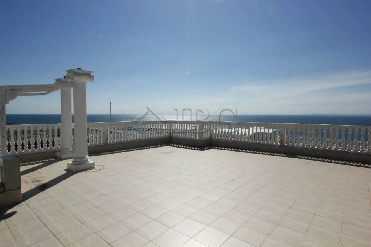 Flat 204m² in Bulgaria, Sveti Vlas. Priced at 325000€ rent photo-1
