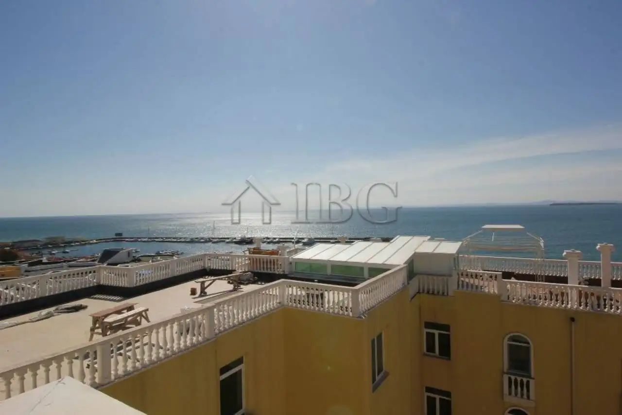 Flat 204m² in Bulgaria, Sveti Vlas. Priced at 325000€ rent photo-5