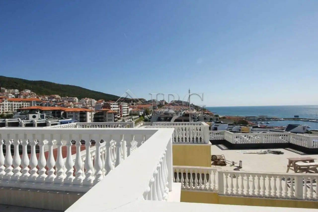 Flat 204m² in Bulgaria, Sveti Vlas. Priced at 325000€ rent photo-6