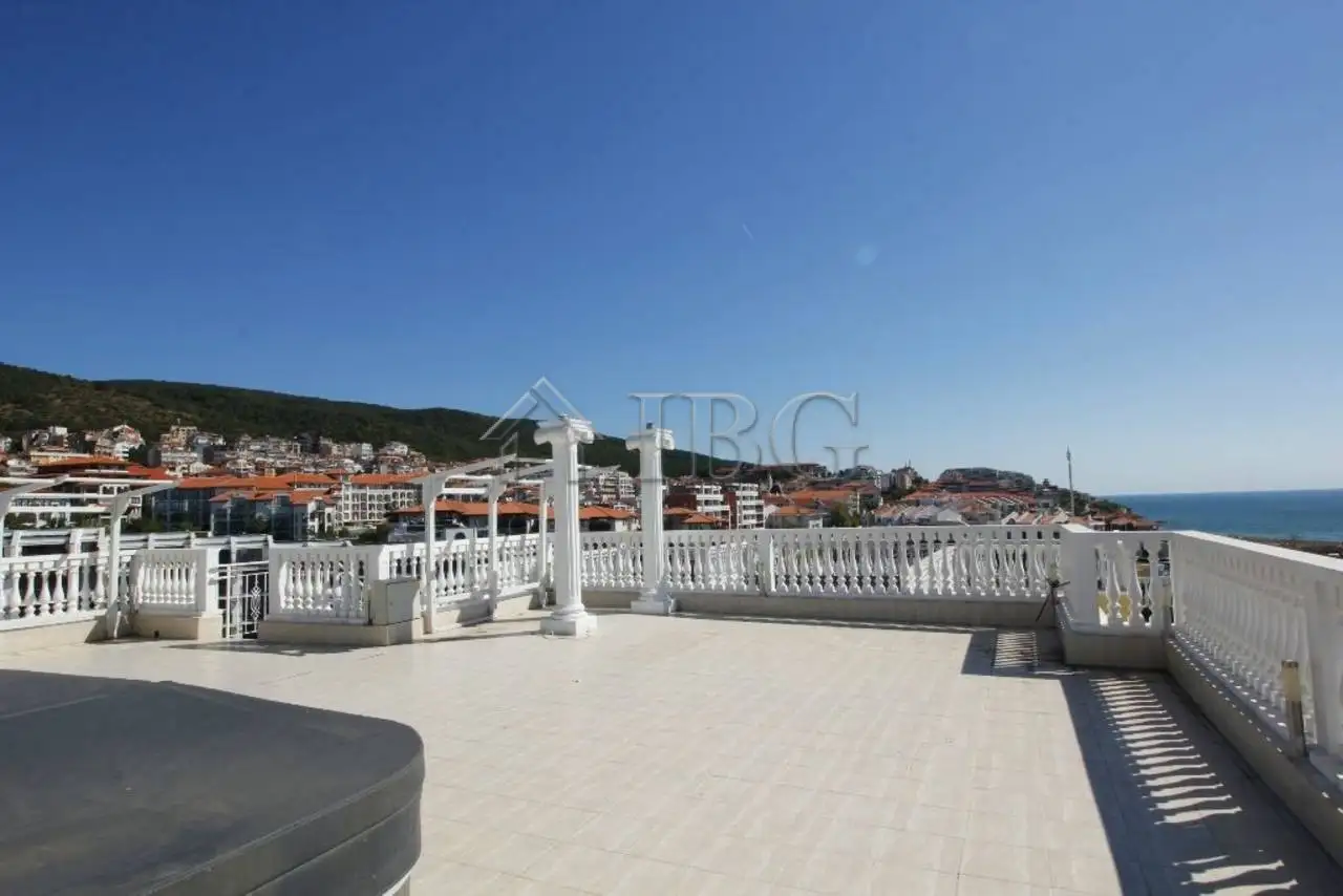 Flat 204m² in Bulgaria, Sveti Vlas. Priced at 325000€ rent photo-8