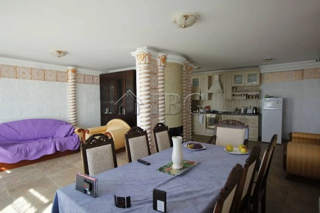 Flat 204m² in Bulgaria, Sveti Vlas. Priced at 325000€ rent photo-17
