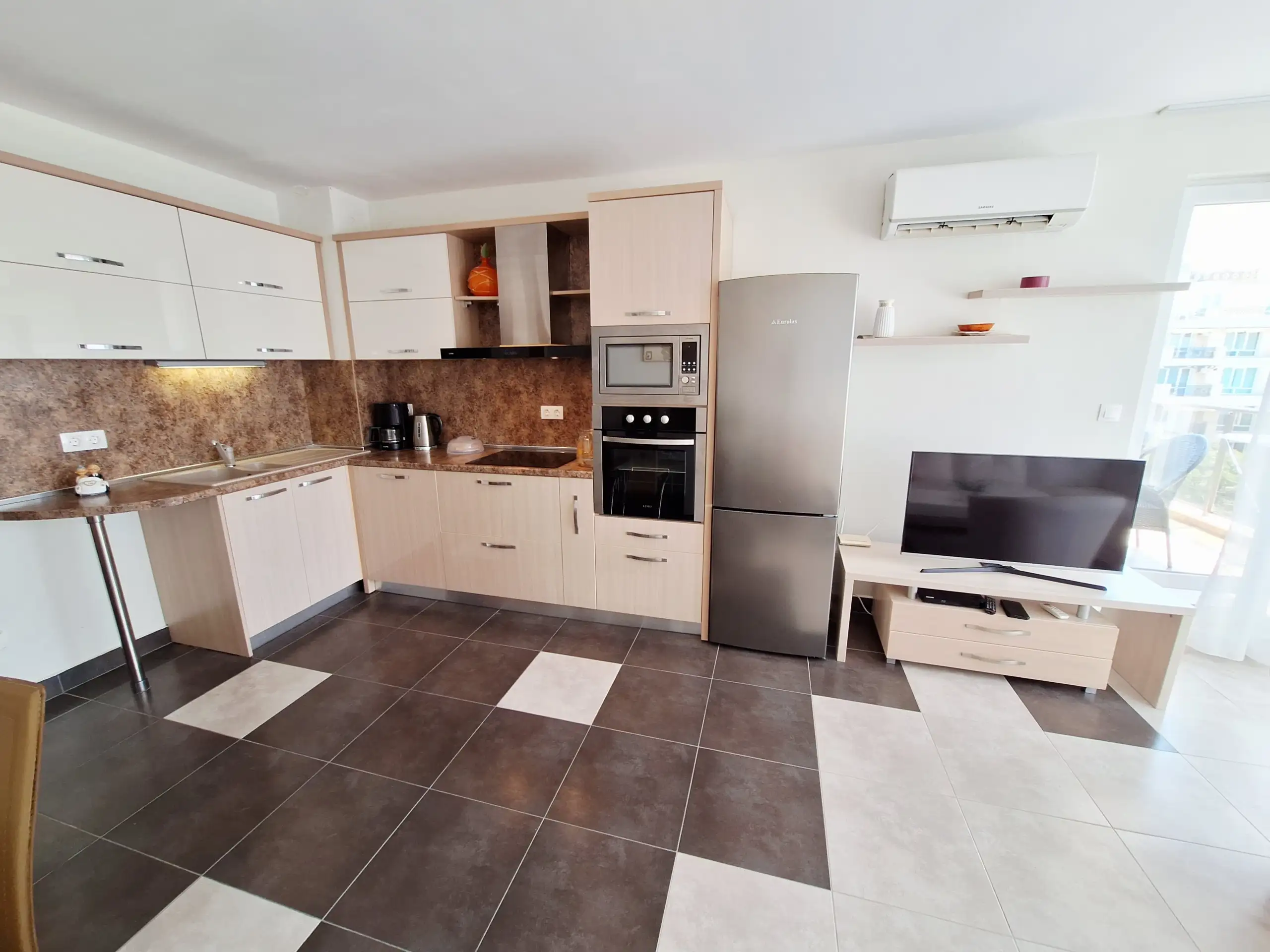 Flat 108m² in Bulgaria, Sveti Vlas. Priced at 175000€ rent photo-5