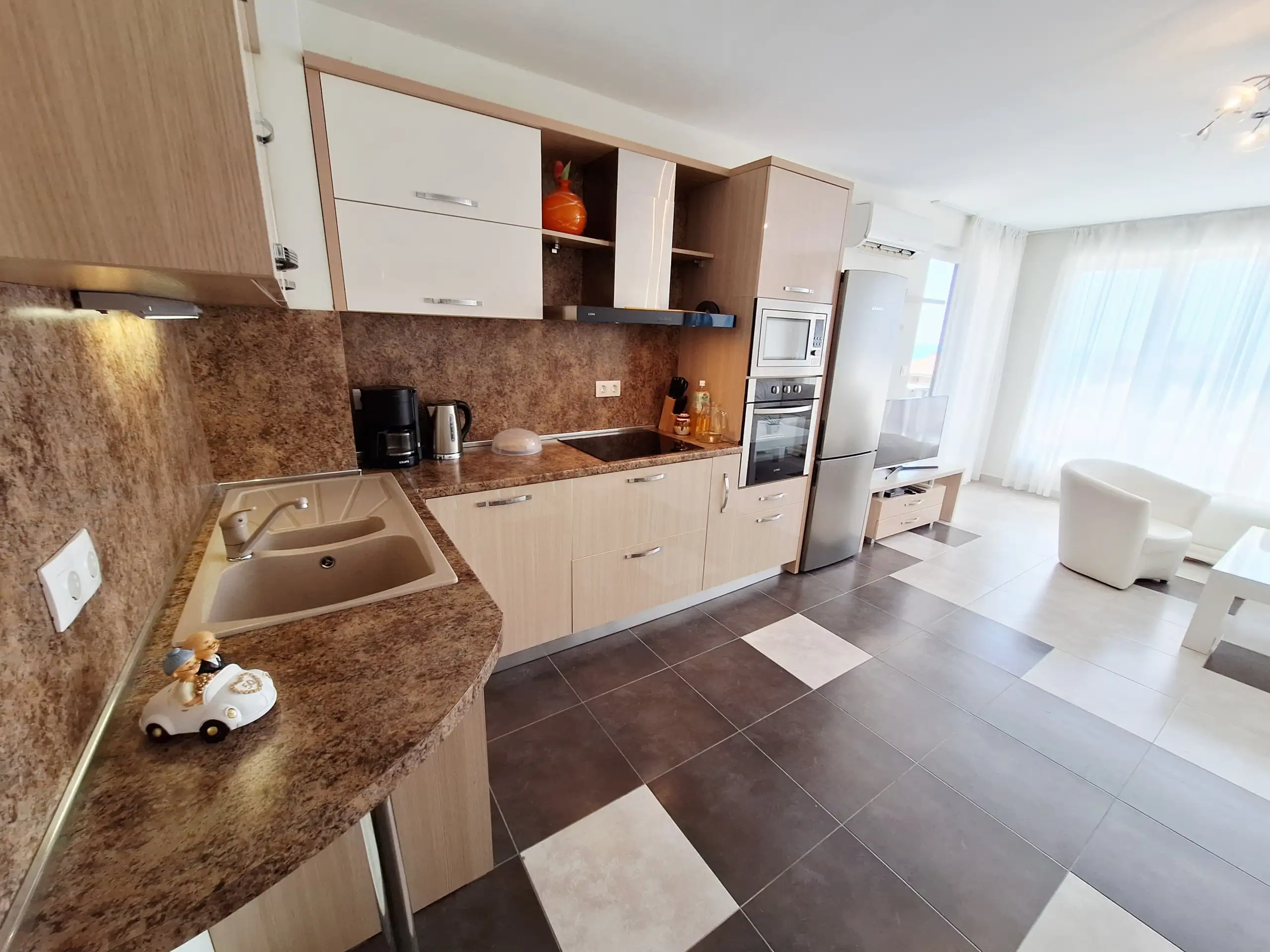 Flat 108m² in Bulgaria, Sveti Vlas. Priced at 175000€ rent photo-6