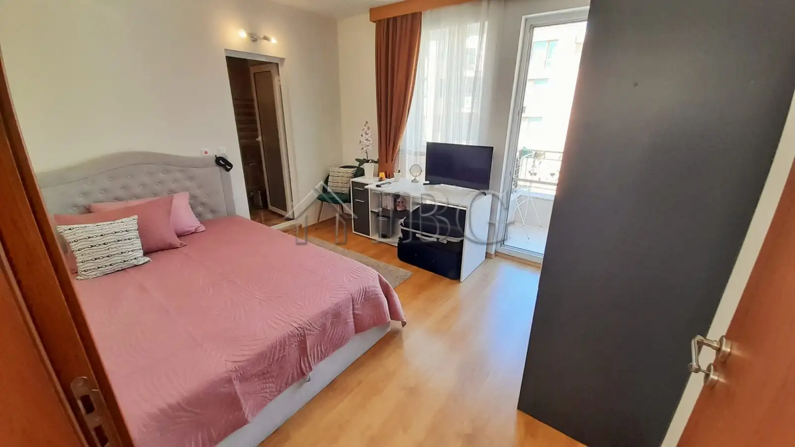 Flat 99m² in Bulgaria, Sunny Beach. Priced at 155000€ rent photo-13