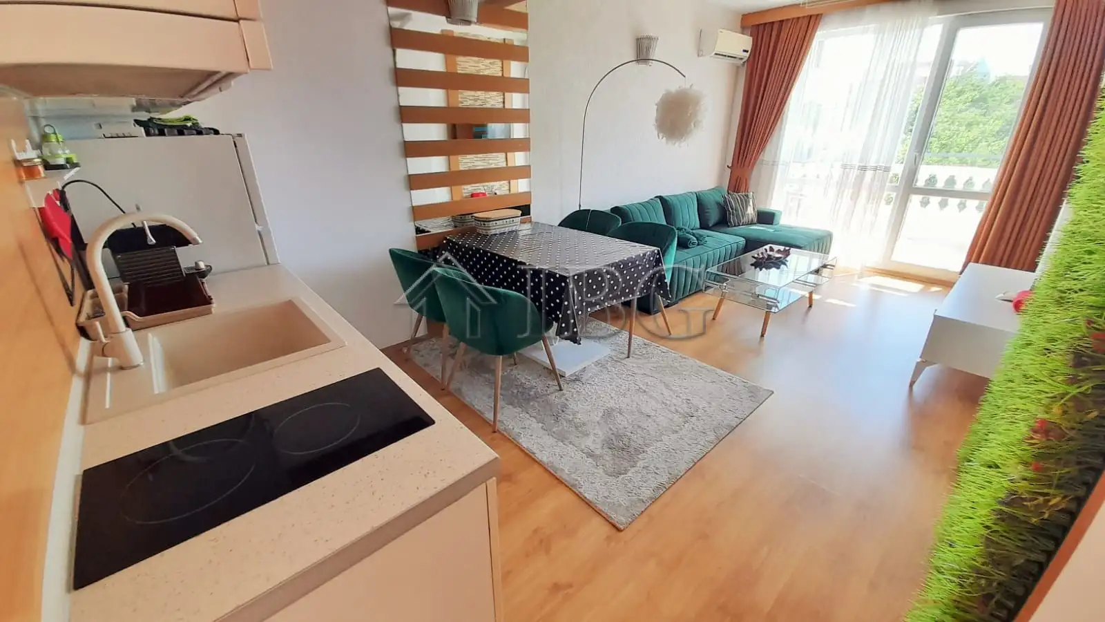 Flat 99m² in Bulgaria, Sunny Beach. Priced at 155000€ rent photo-3