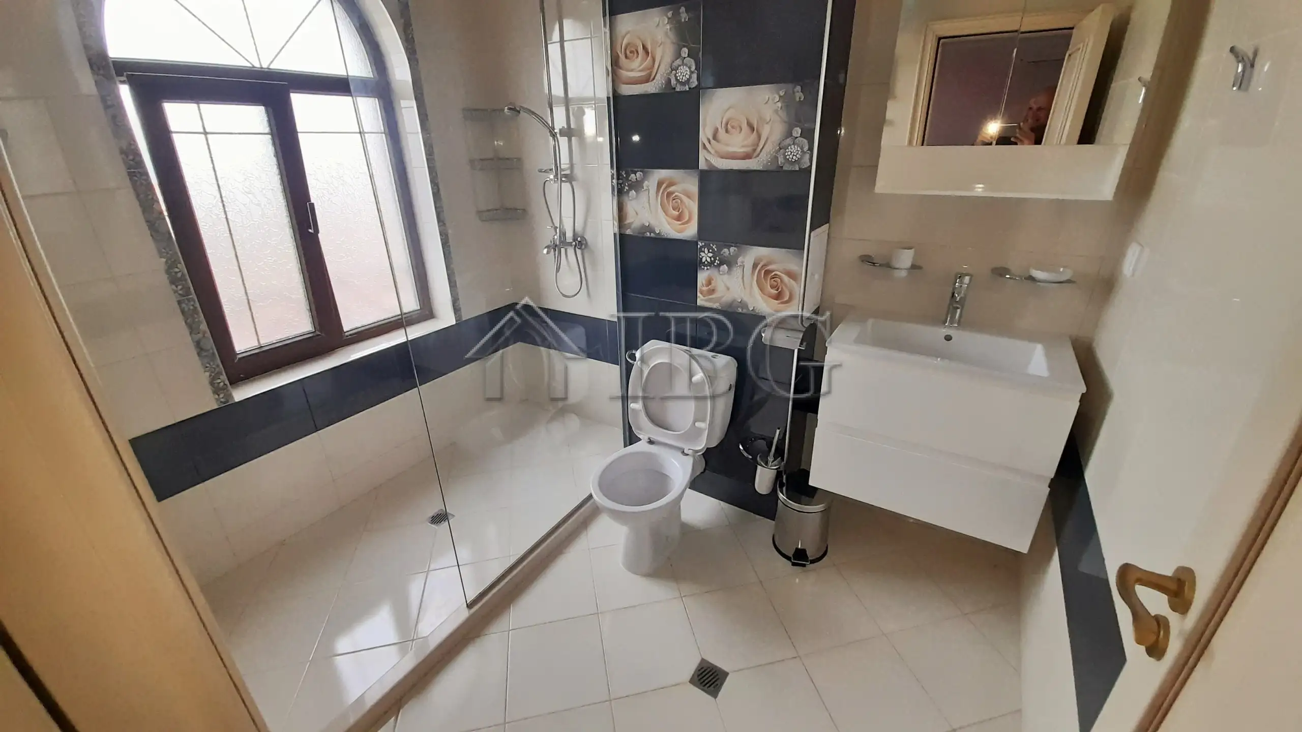 Flat 206m² in Bulgaria, Sveti Vlas. Priced at 316000€ rent photo-10