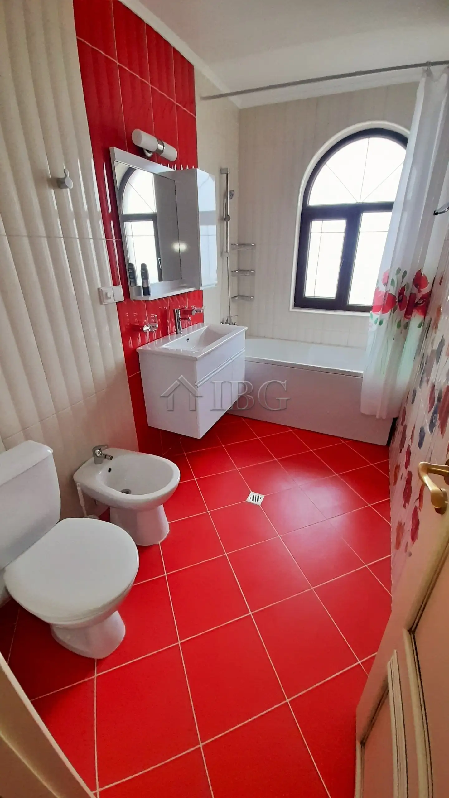 Flat 206m² in Bulgaria, Sveti Vlas. Priced at 316000€ rent photo-15
