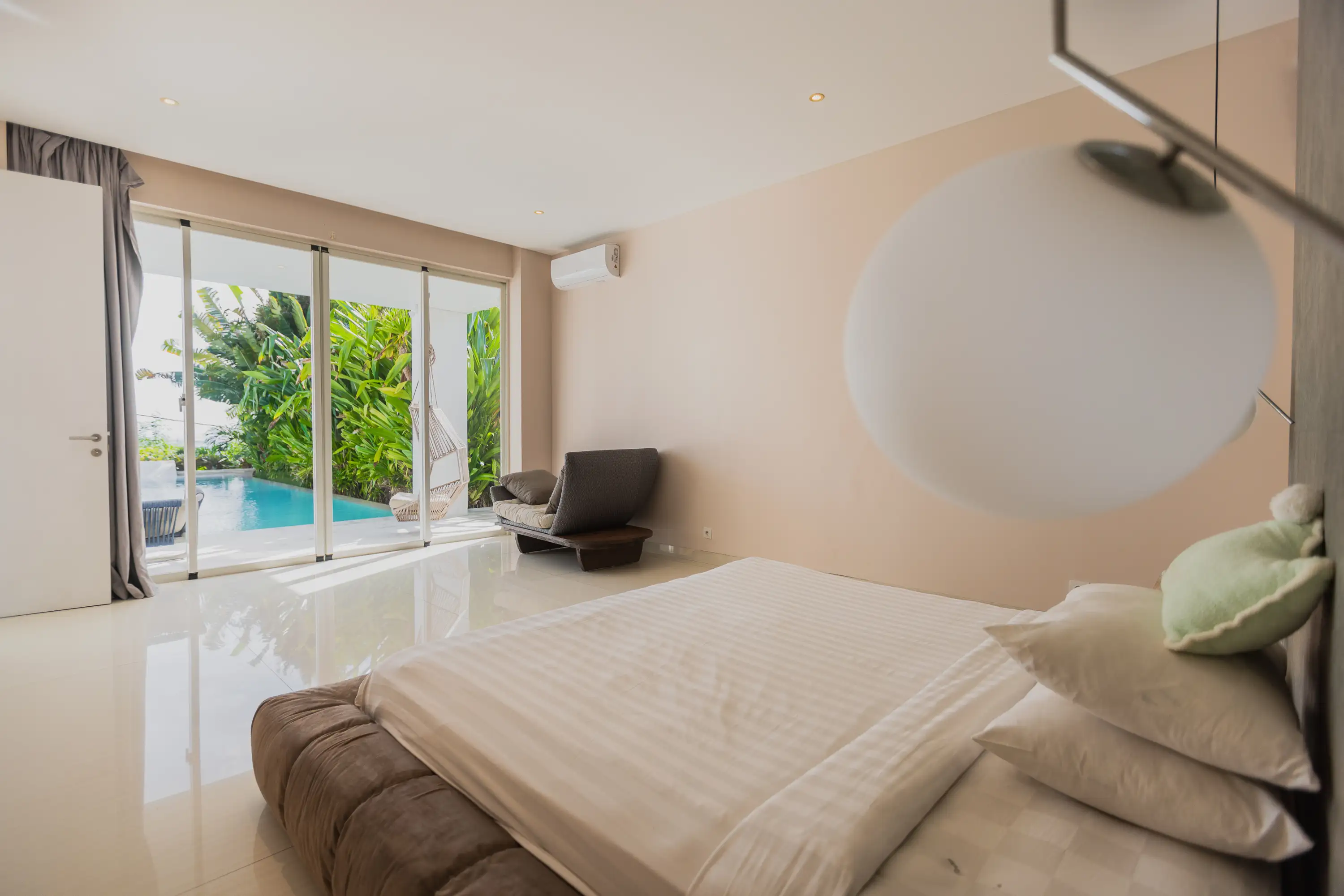 Villa 716m² in Indonesia, Bukit. Priced at 943000$ rent photo-8