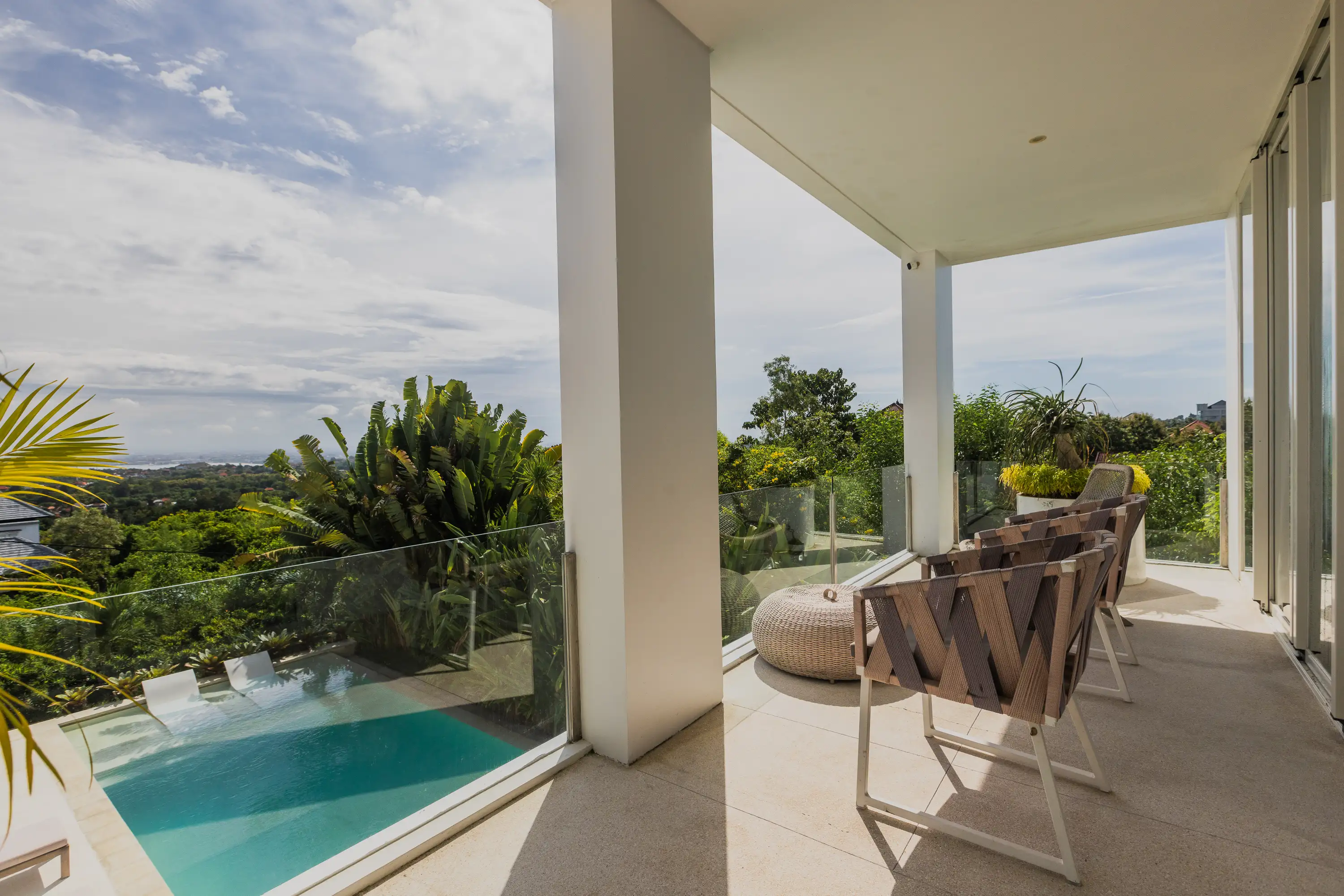 Villa 716m² in Indonesia, Bukit. Priced at 943000$ rent photo-10
