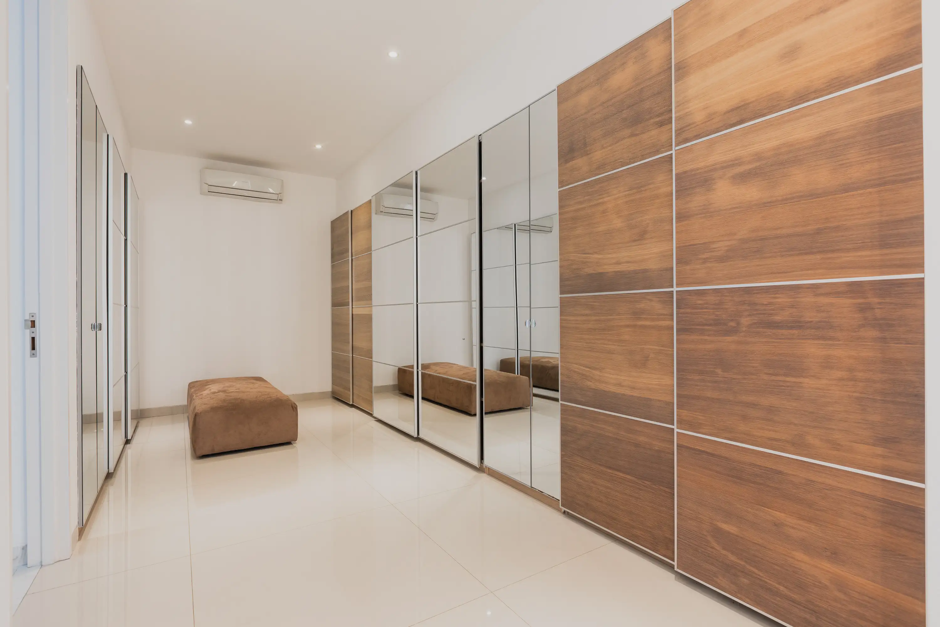 Villa 716m² in Indonesia, Bukit. Priced at 943000$ rent photo-13