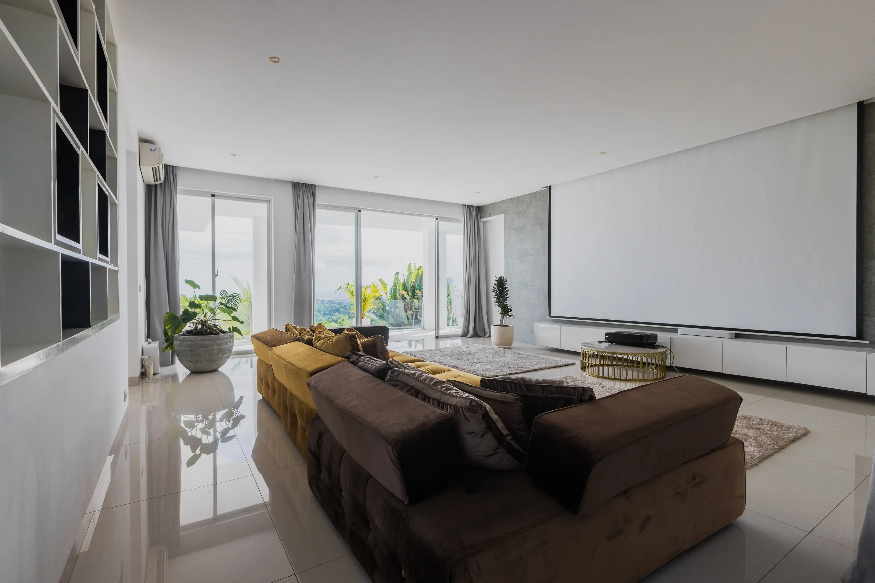 Villa 716m² in Indonesia, Bukit. Priced at 943000$ rent photo-17