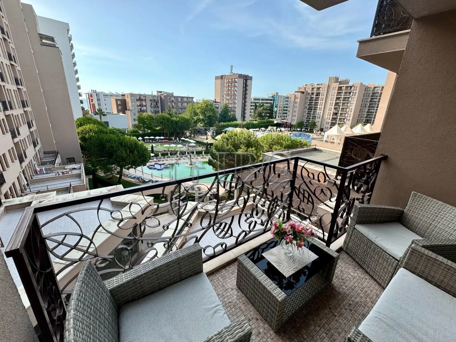 Flat 71m² in Bulgaria, Sunny Beach. Priced at 117000€ rent photo-3