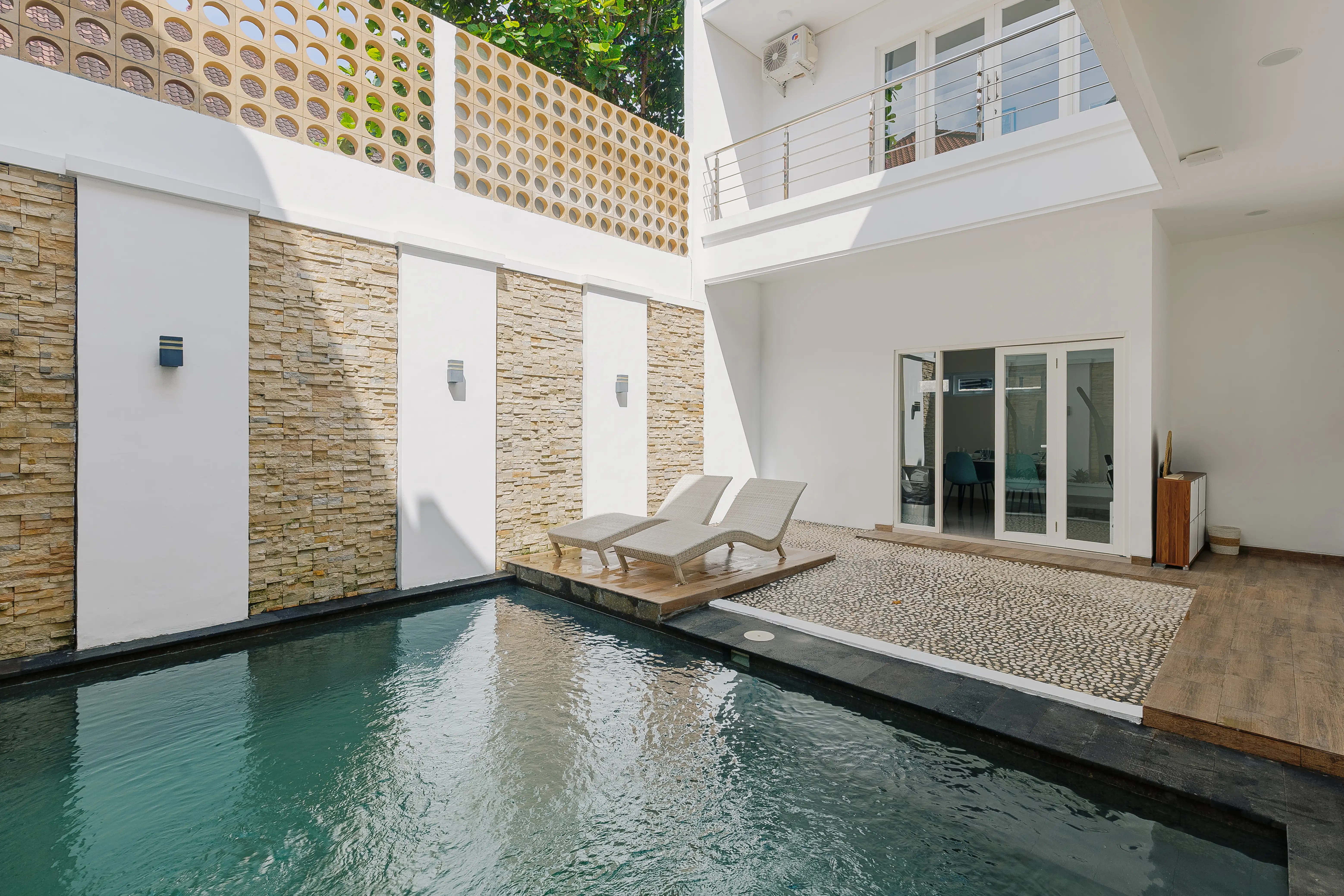 Villa 150m² in Indonesia, Canggu. Priced at 100500$ rent photo-1