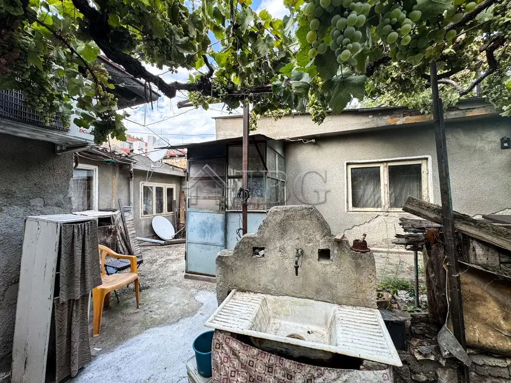 House 95m² in Bulgaria, Ruse. Priced at 49000€ rent photo-1