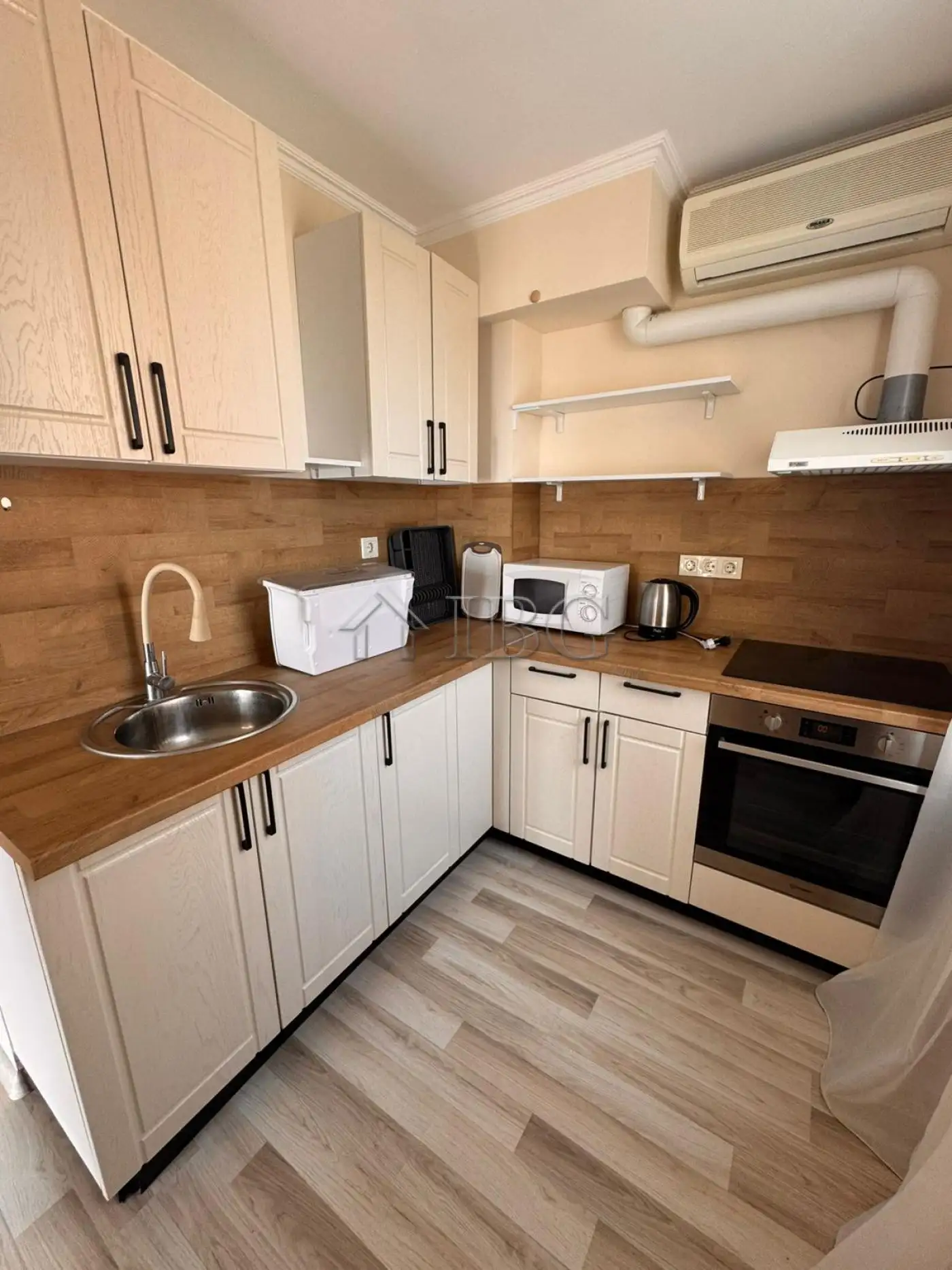 Flat 72m² in Bulgaria, Sveti Vlas. Priced at 98000€ rent photo-6