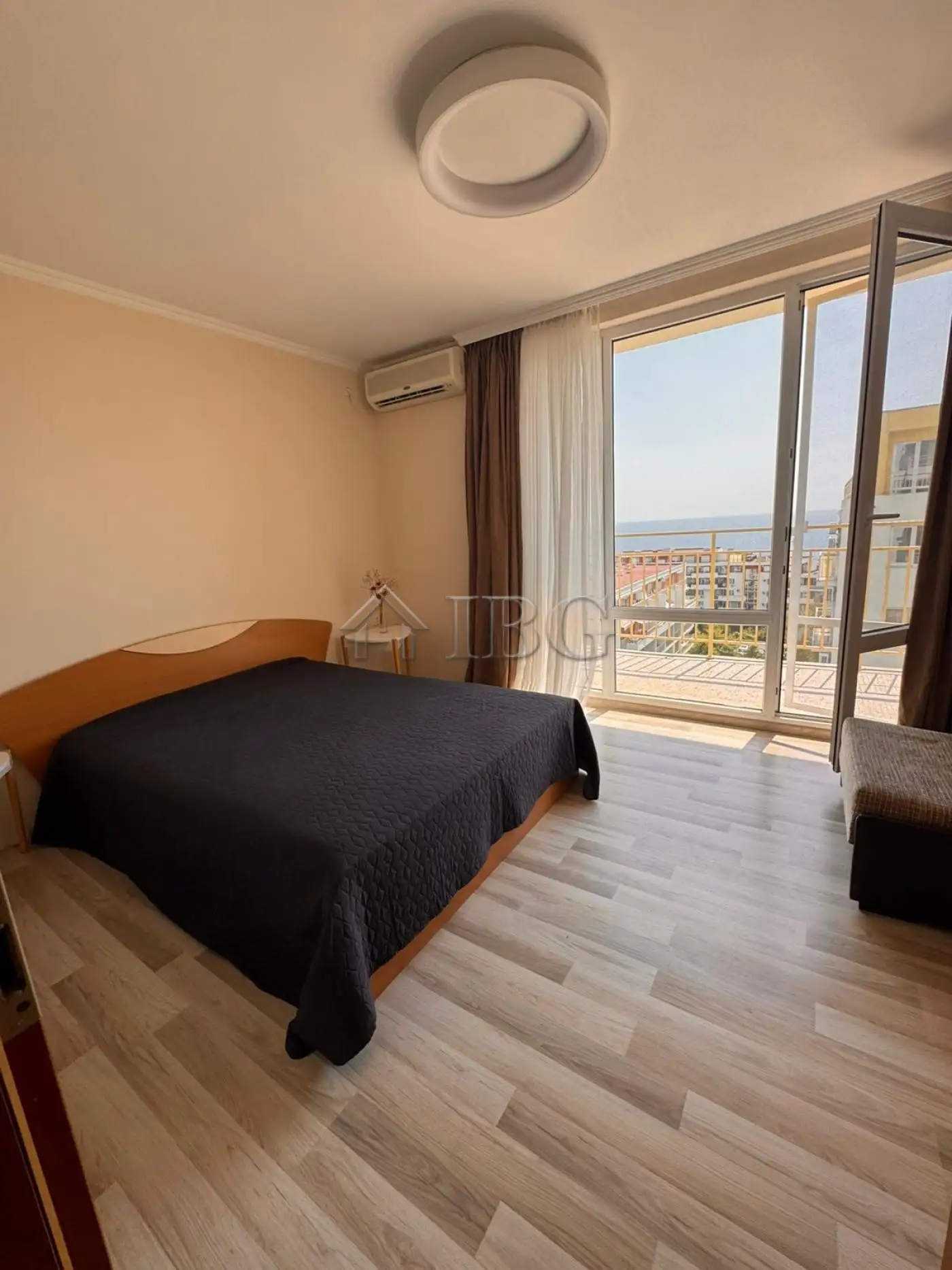Flat 72m² in Bulgaria, Sveti Vlas. Priced at 98000€ rent photo-11