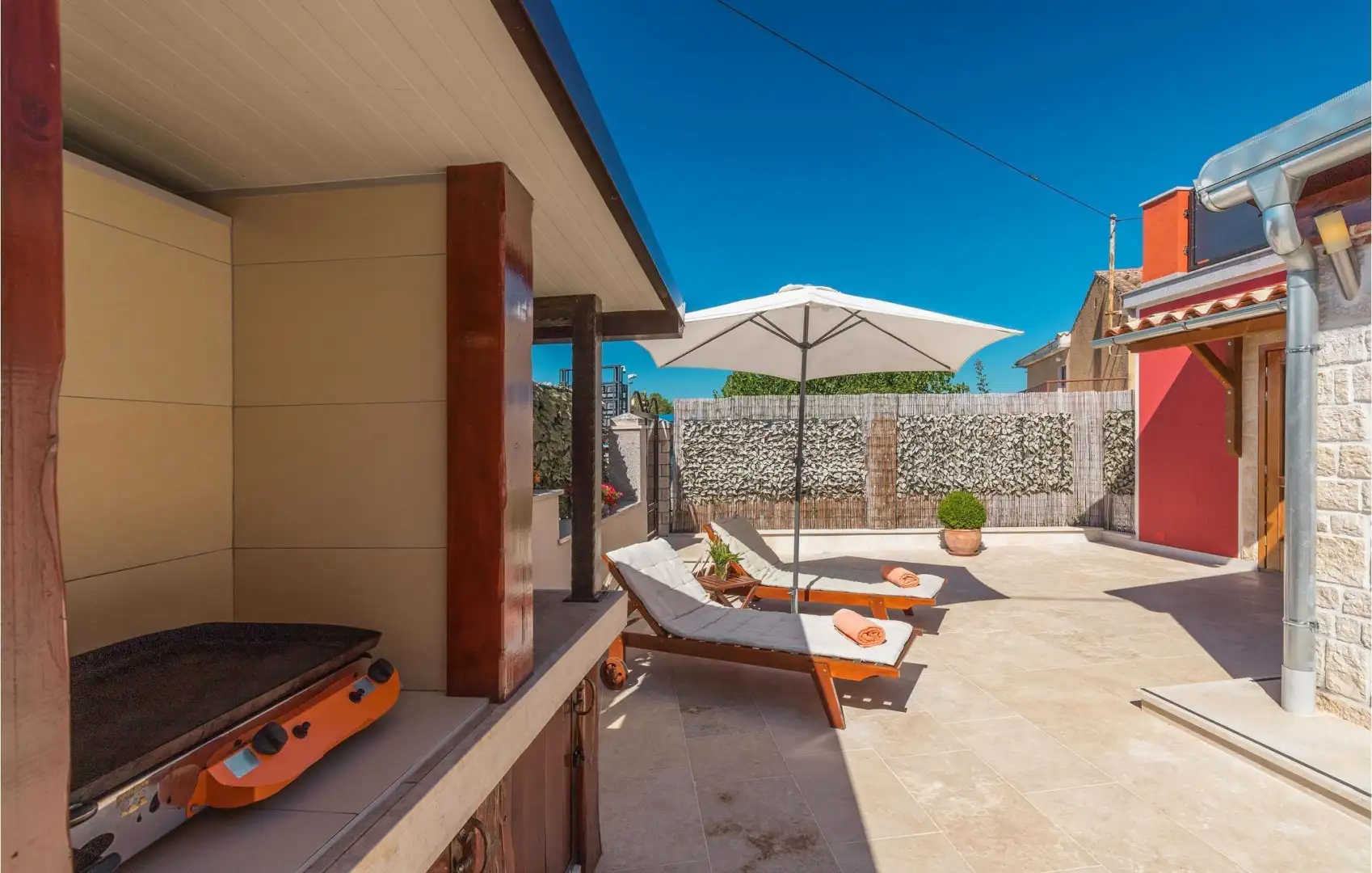 Hotels 597m² in Croatia, Buje. Priced at 790000€ rent photo-9