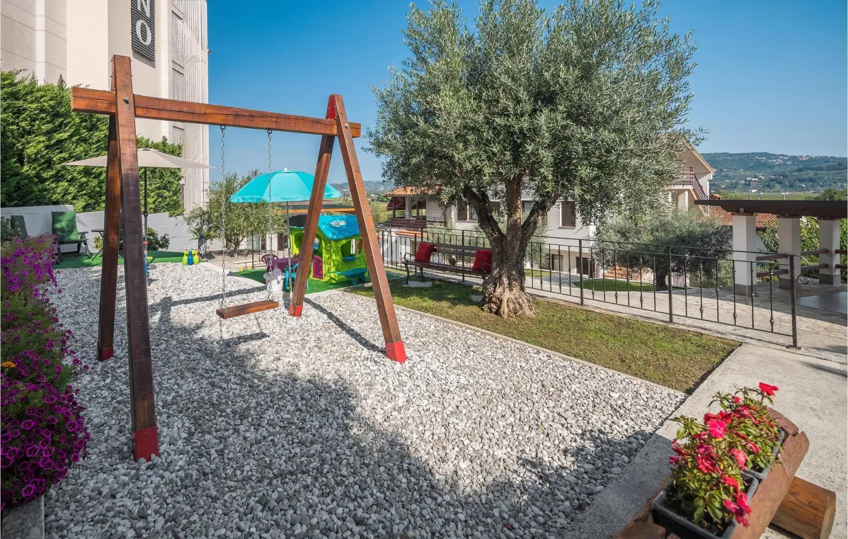 Hotels 597m² in Croatia, Buje. Priced at 790000€ rent photo-13