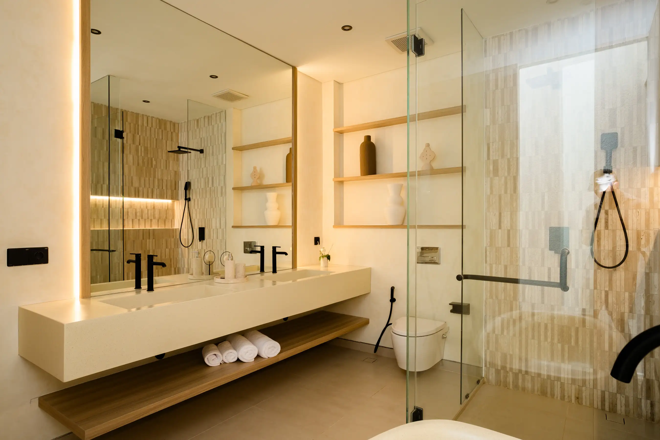 Villa 174m² in Indonesia, Bukit. Priced at 394000$ rent photo-2