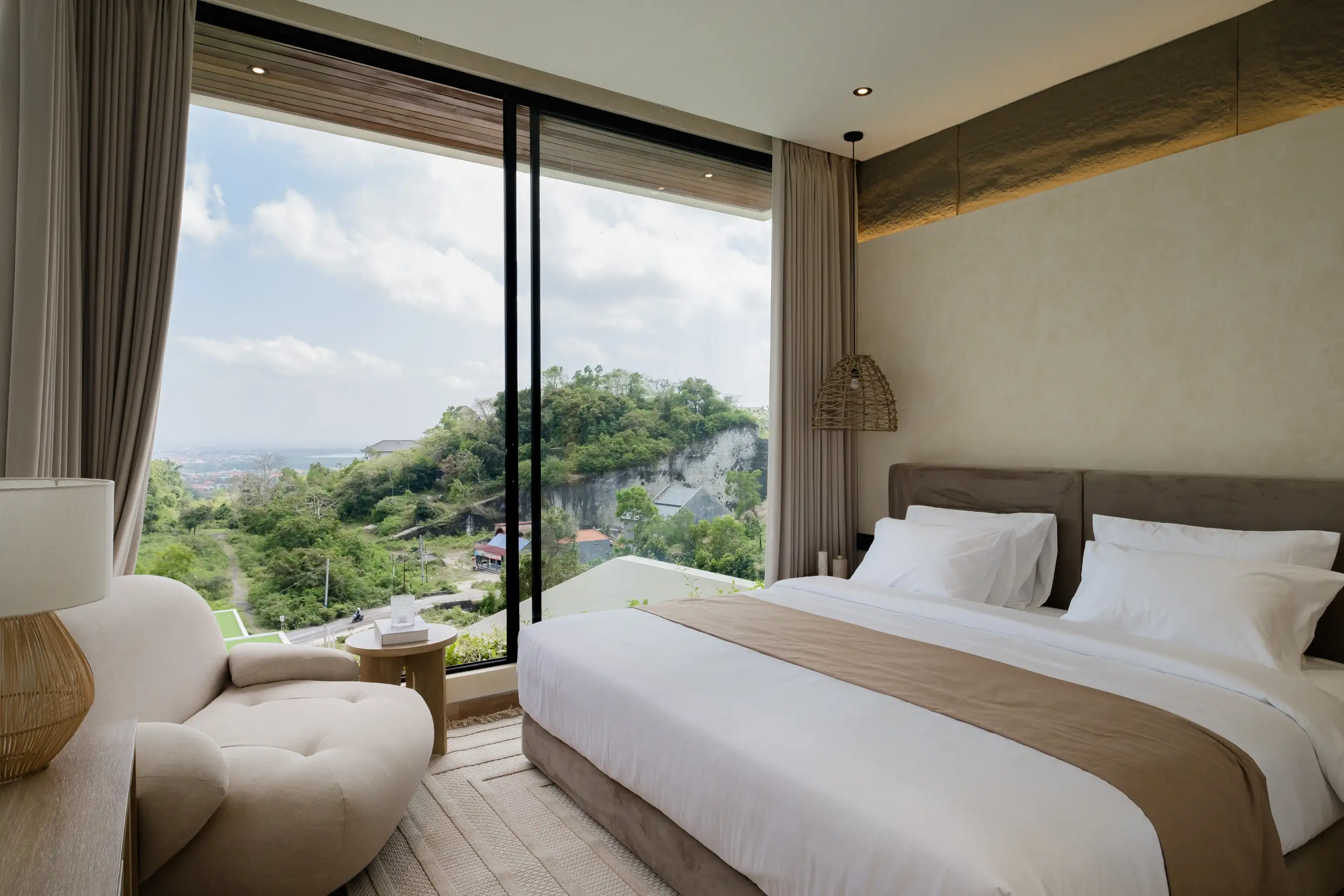 Villa 174m² in Indonesia, Bukit. Priced at 394000$ rent photo-9