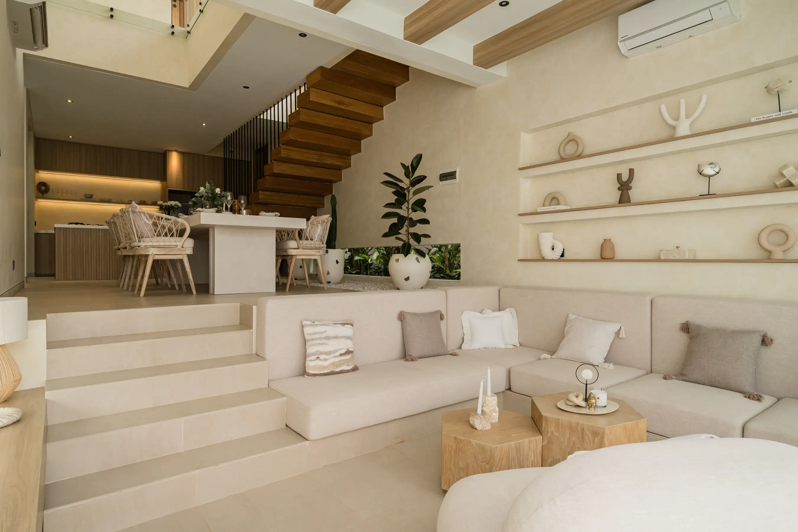 Villa 174m² in Indonesia, Bukit. Priced at 394000$ rent photo-23