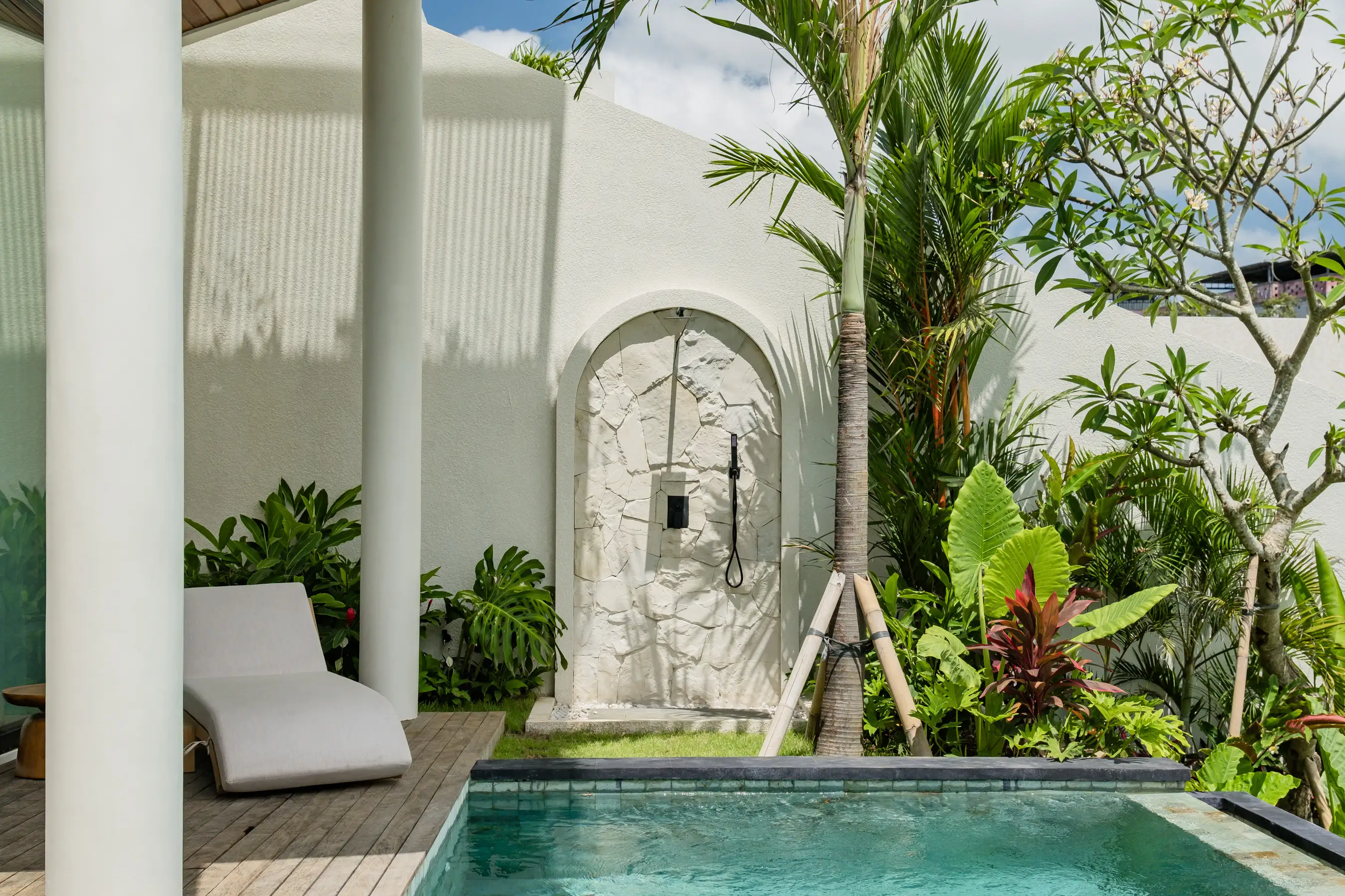 Villa 174m² in Indonesia, Bukit. Priced at 394000$ rent photo-24