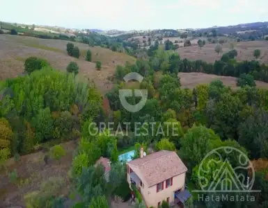 Buy in Italy for 800000€