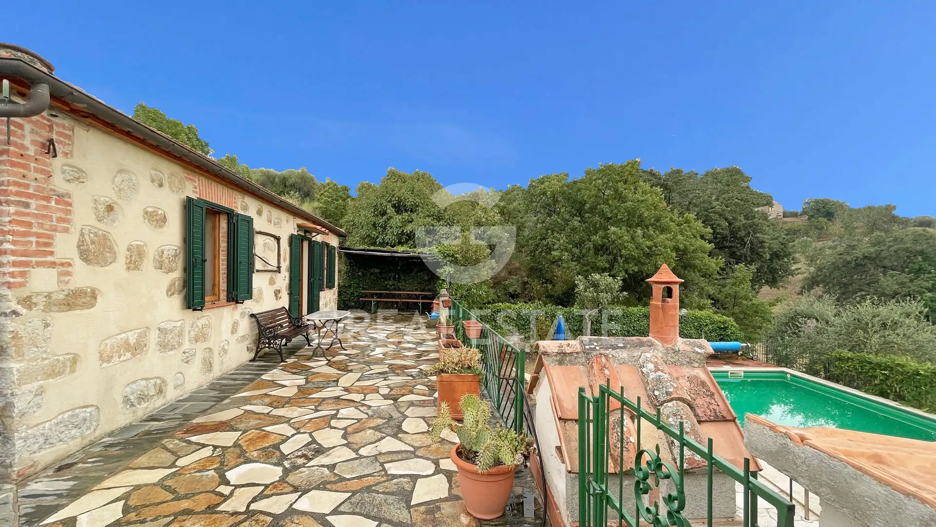 House 153m² in Italy, Siena. Priced at 340000€ rent photo-6