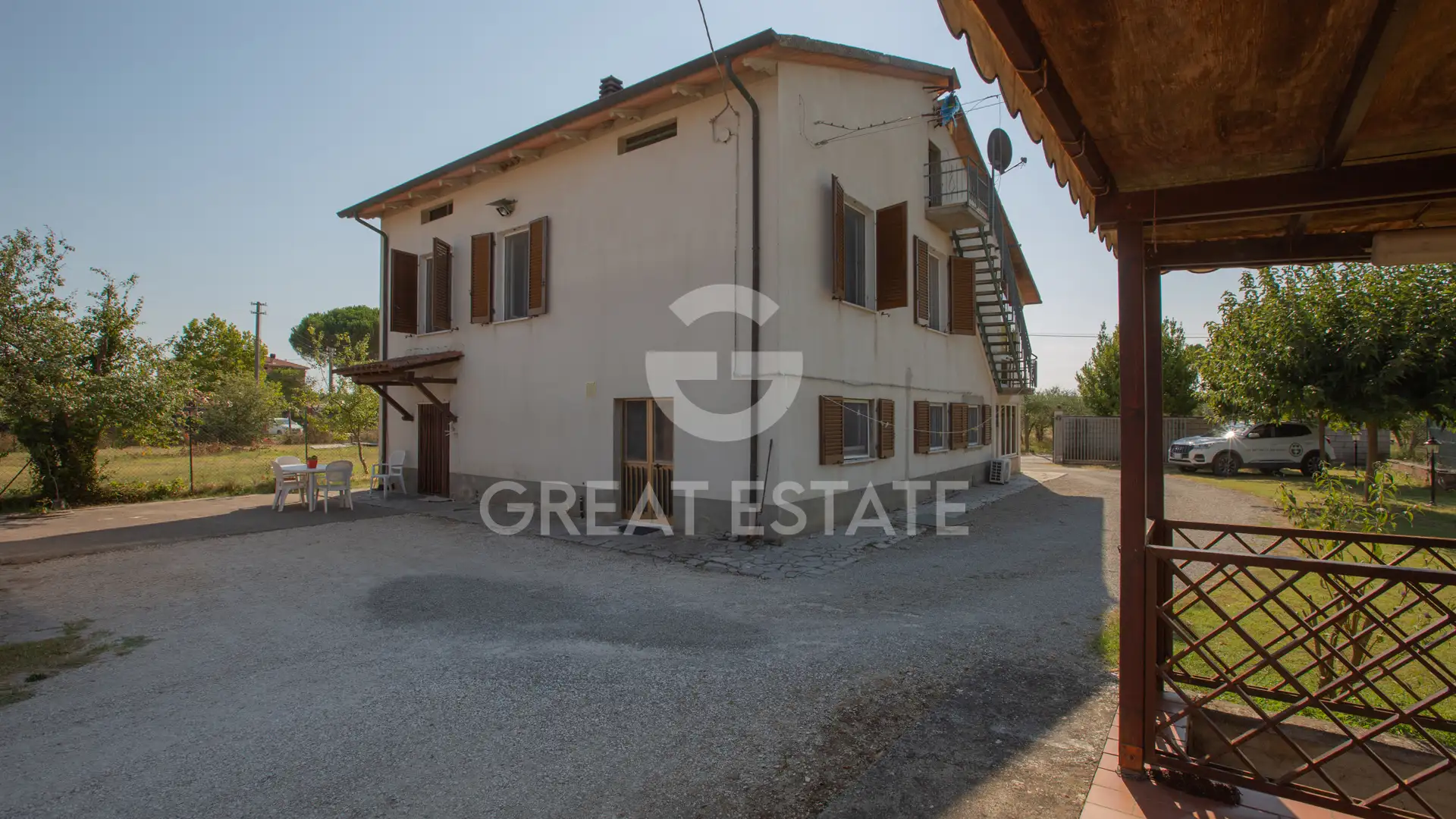 Villa 520m² in Italy, Perugia. Priced at 220000€ rent photo-4