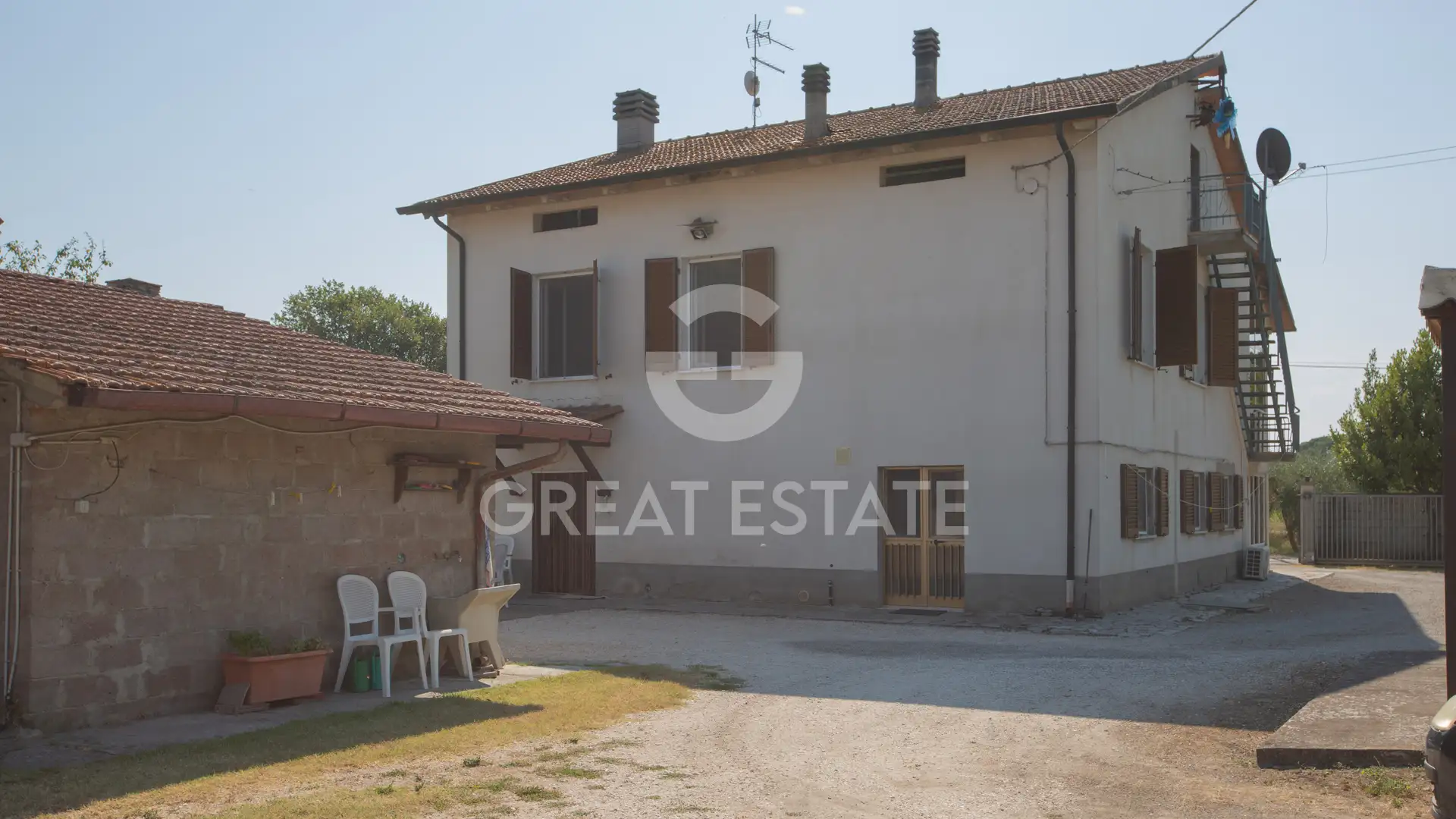 Villa 520m² in Italy, Perugia. Priced at 220000€ rent photo-7