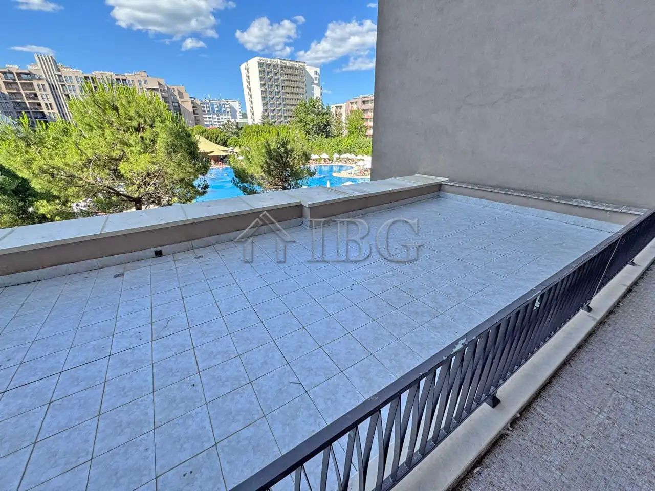 Flat 89m² in Bulgaria, Sunny Beach. Priced at 99999€ rent photo-2