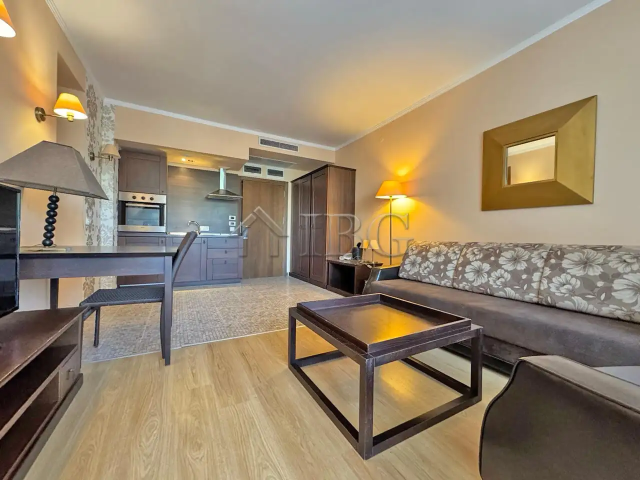 Flat 89m² in Bulgaria, Sunny Beach. Priced at 99999€ rent photo-8