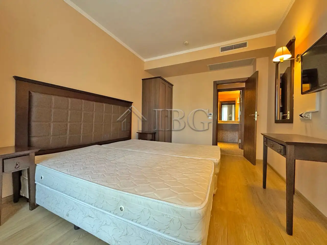 Flat 89m² in Bulgaria, Sunny Beach. Priced at 99999€ rent photo-14