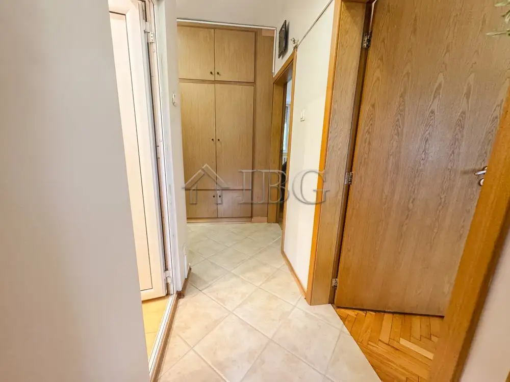 Flat 60m² in Bulgaria, Ruse. Priced at 96900€ rent photo-14