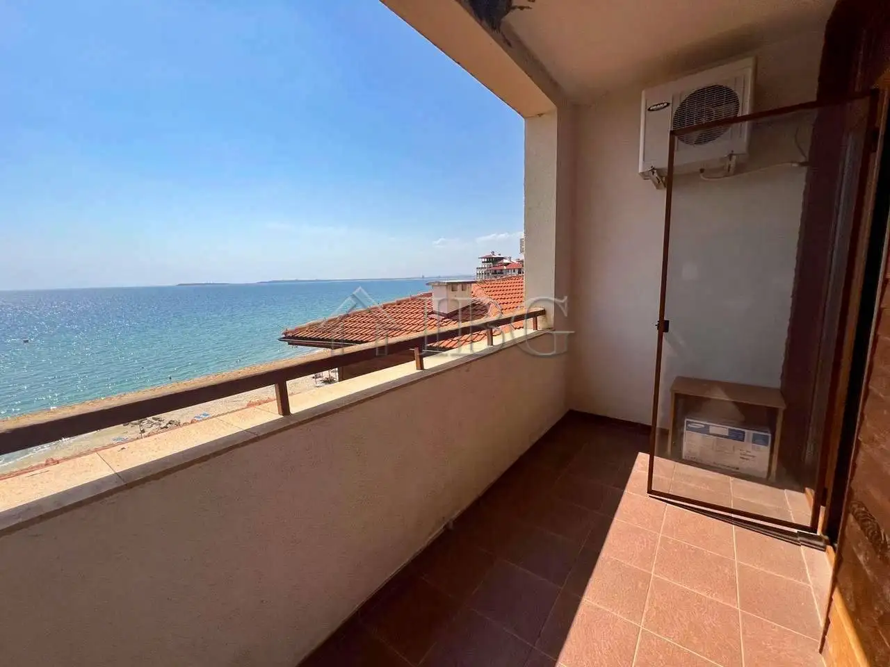 Flat 128m² in Bulgaria, Sveti Vlas. Priced at 333333€ rent photo-3