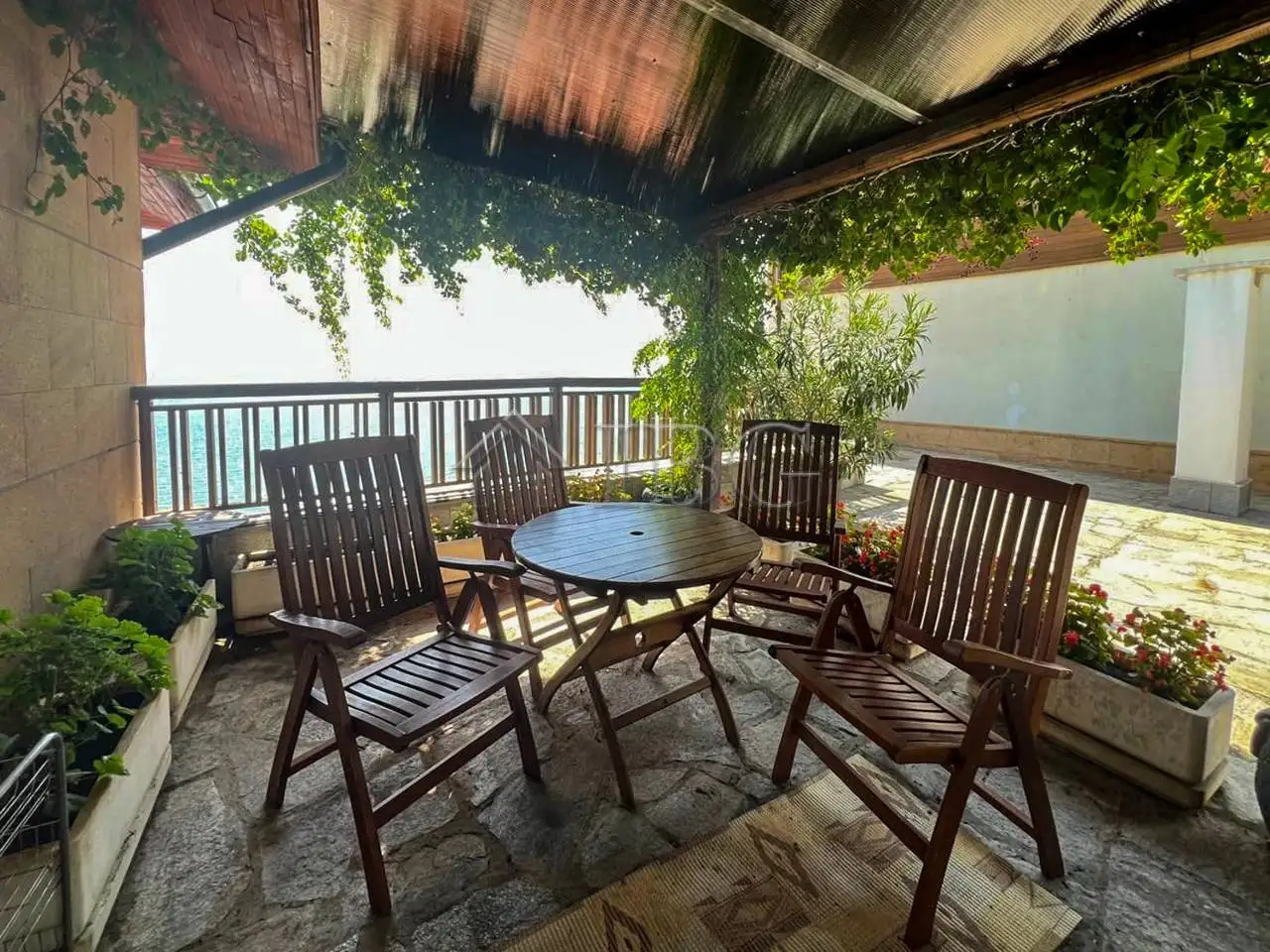 Flat 128m² in Bulgaria, Sveti Vlas. Priced at 333333€ rent photo-4