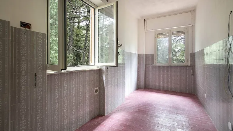 Flat 90m² in Italy, Viterbo. Priced at 41527£ rent photo-3