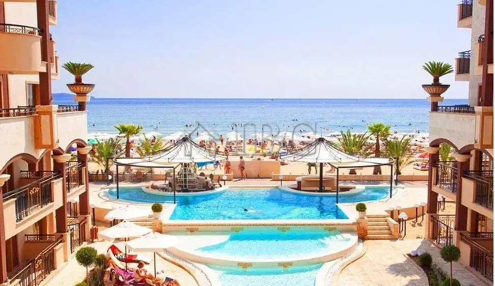 Flat 110m² in Bulgaria, Sunny Beach. Priced at 249990€ rent photo-3