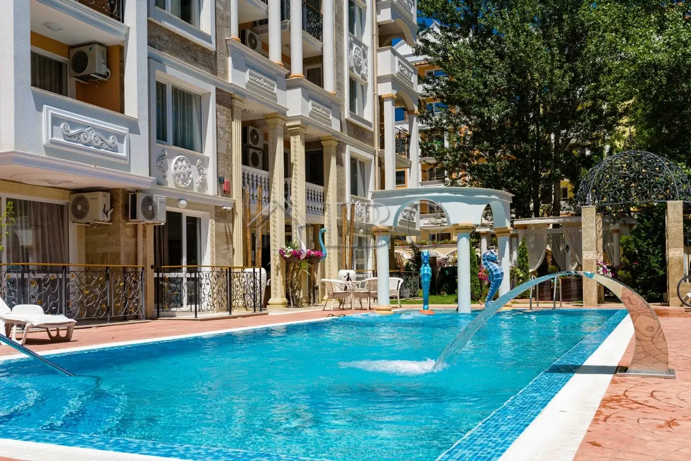 Flat 127m² in Bulgaria, Sunny Beach. Priced at 124000€ rent photo-2