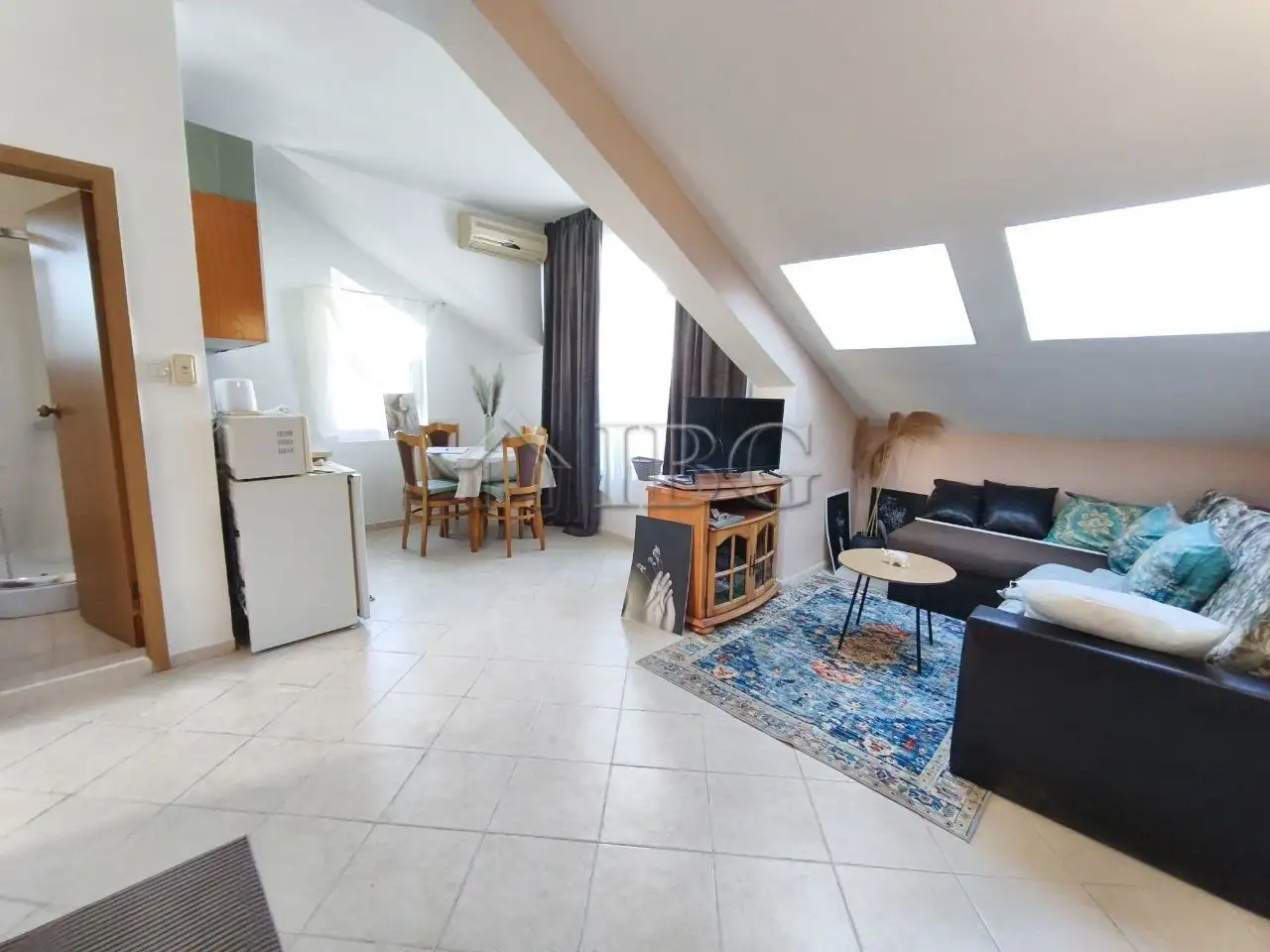 Flat 54m² in Bulgaria, Sunny Beach. Priced at 56000€ rent photo-3