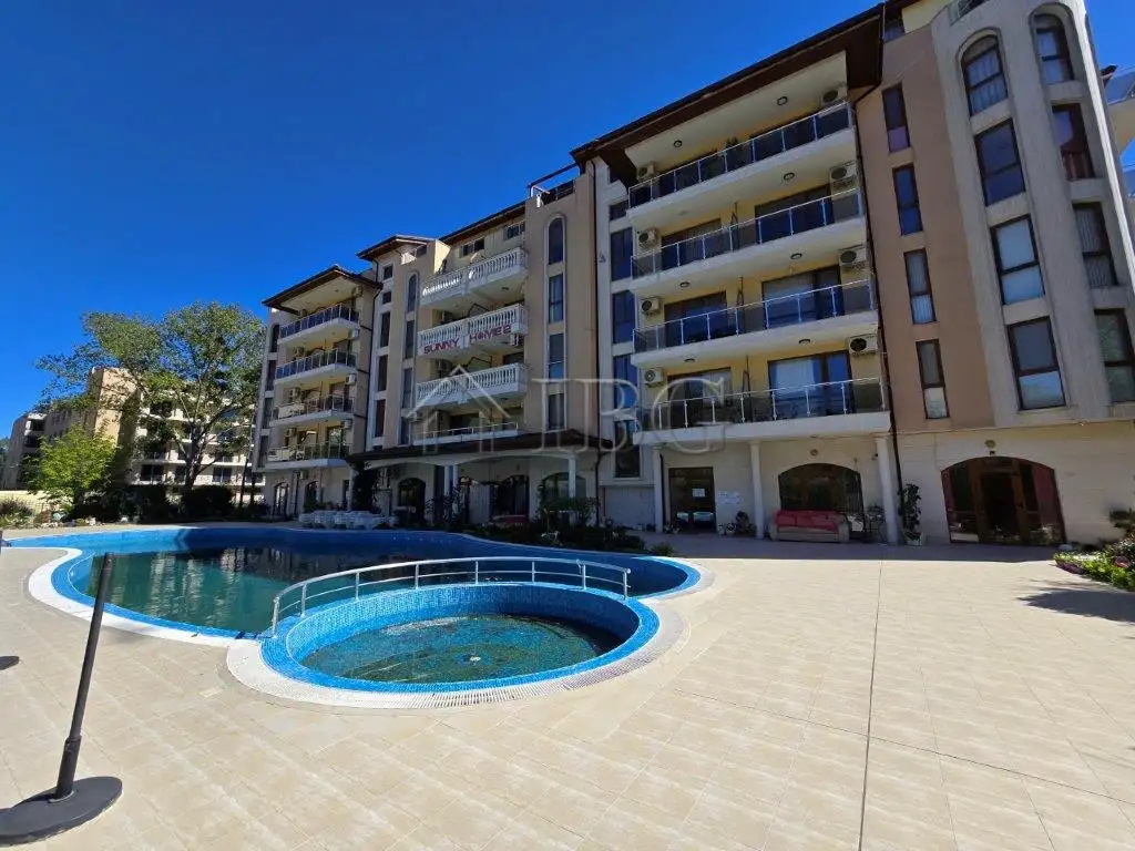 Flat 65m² in Bulgaria, Sunny Beach. Priced at 79000€ rent photo-1