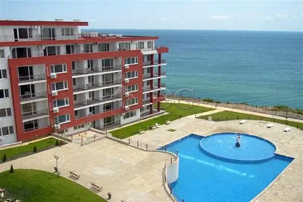 Flat 78m² in Bulgaria, Sveti Vlas. Priced at 88000€ rent photo-2