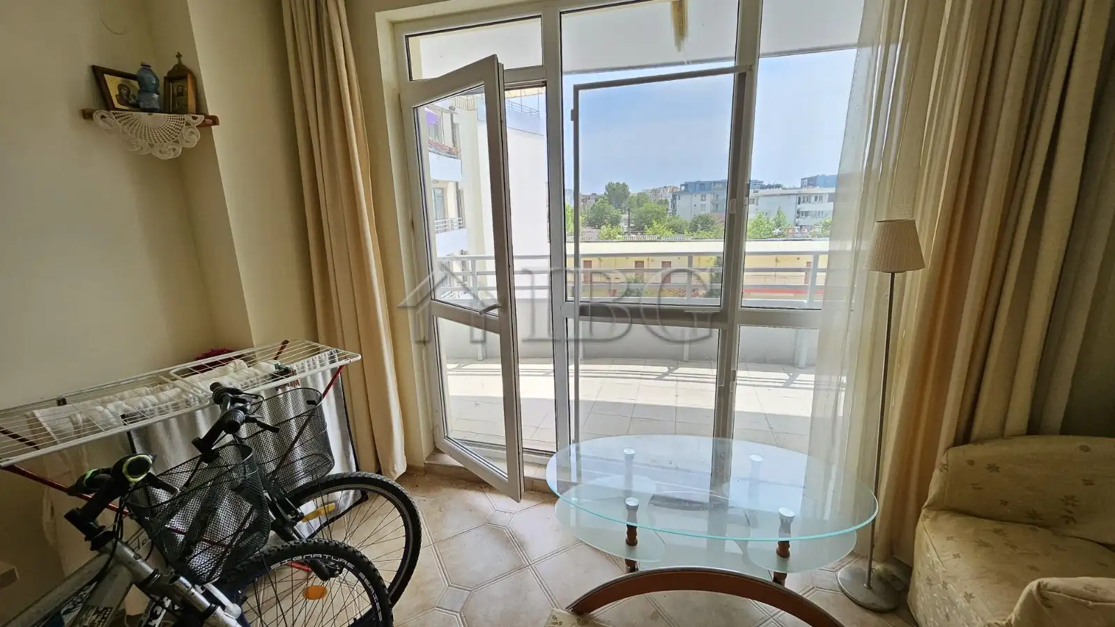Flat 72m² in Bulgaria, Burgas. Priced at 77000€ rent photo-8