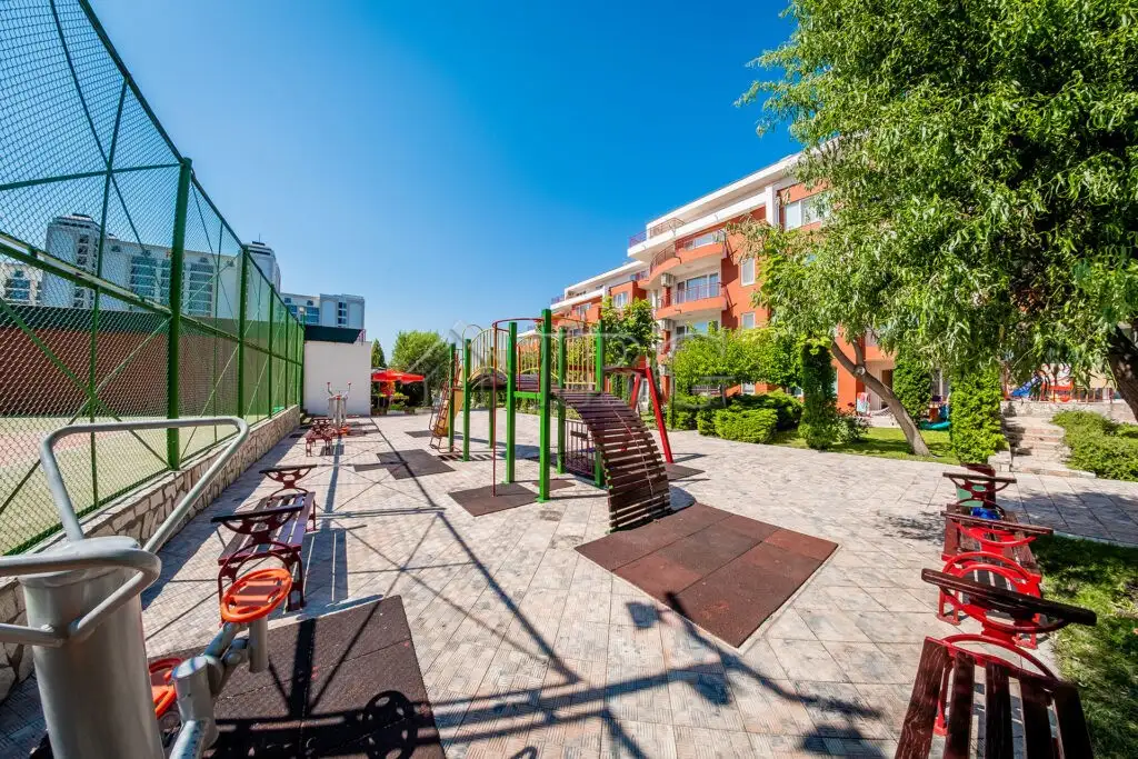 Flat 66m² in Bulgaria, Sunny Beach. Priced at 78500€ rent photo-16