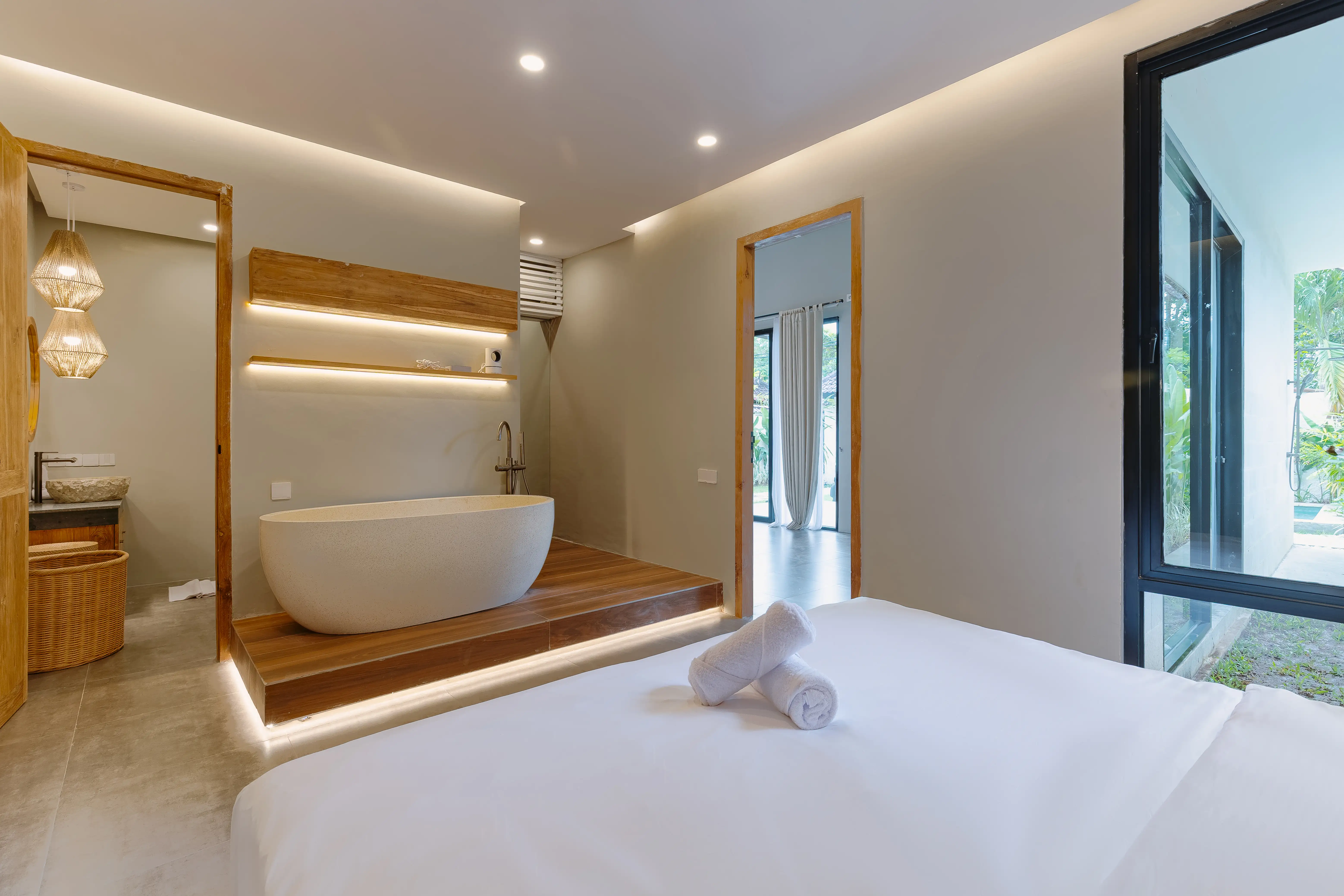 Villa 83m² in Indonesia, Bukit. Priced at 300000$ rent photo-5