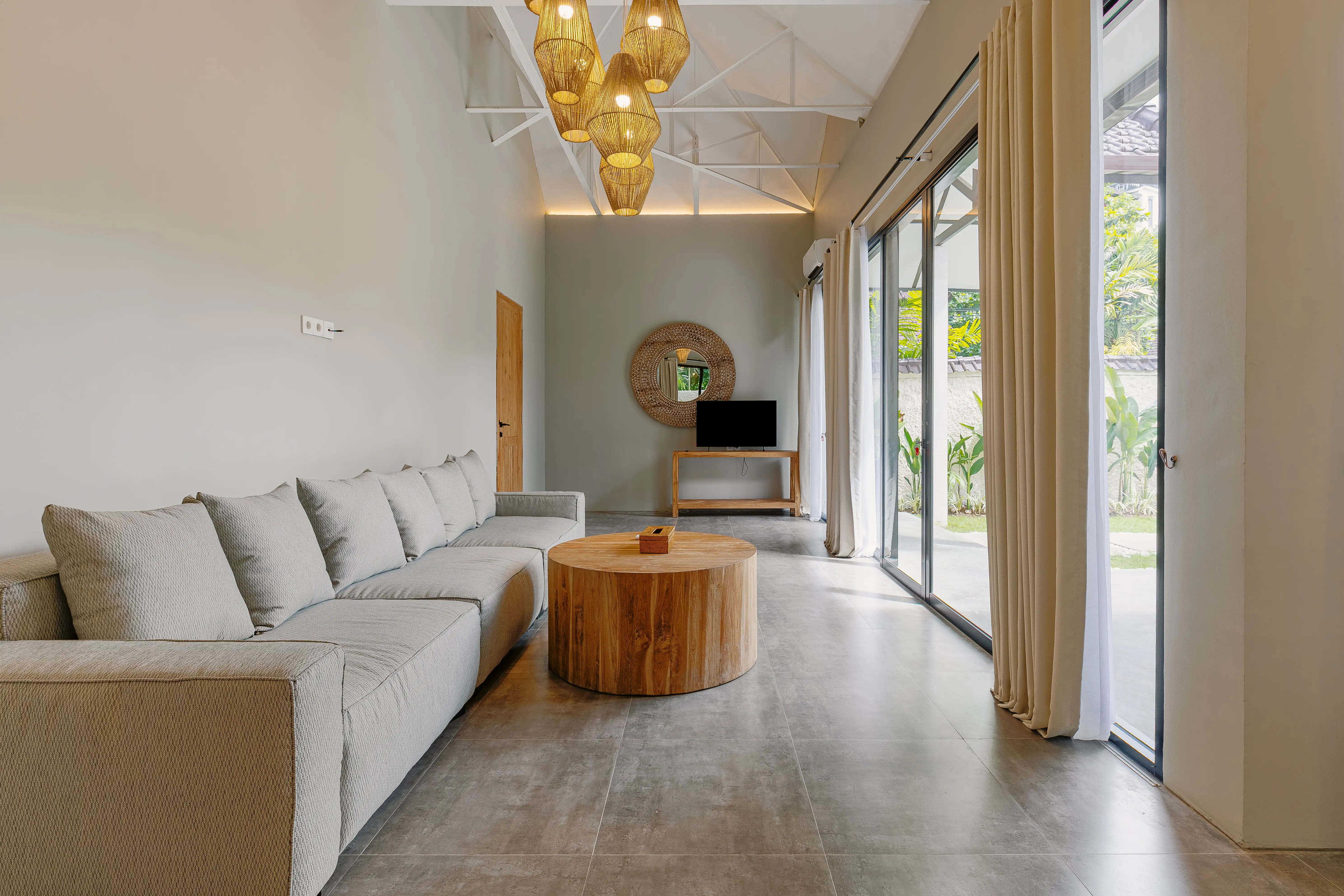 Villa 83m² in Indonesia, Bukit. Priced at 300000$ rent photo-24