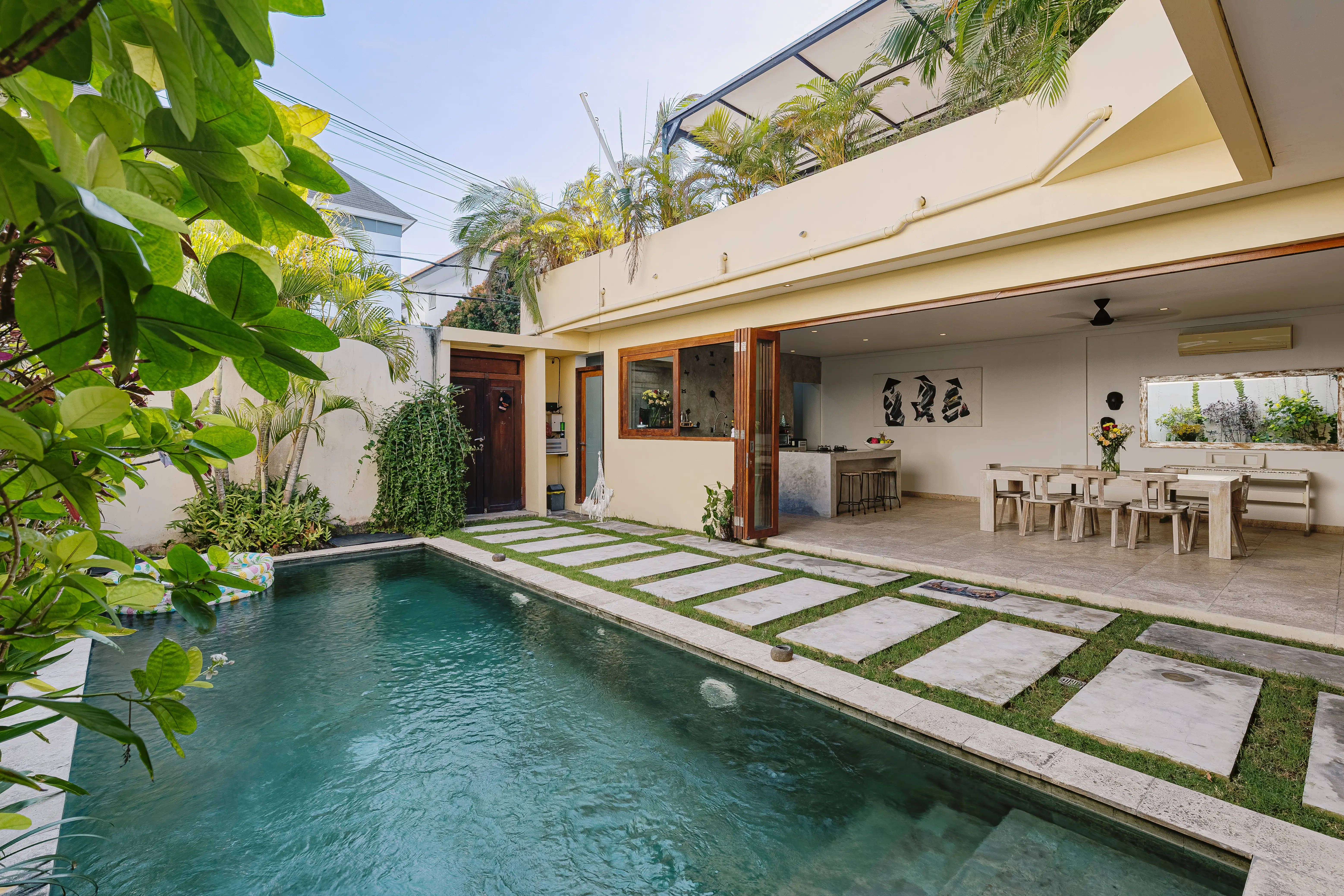 Villa 300m² in Indonesia, Canggu. Priced at 380000$ rent photo-3