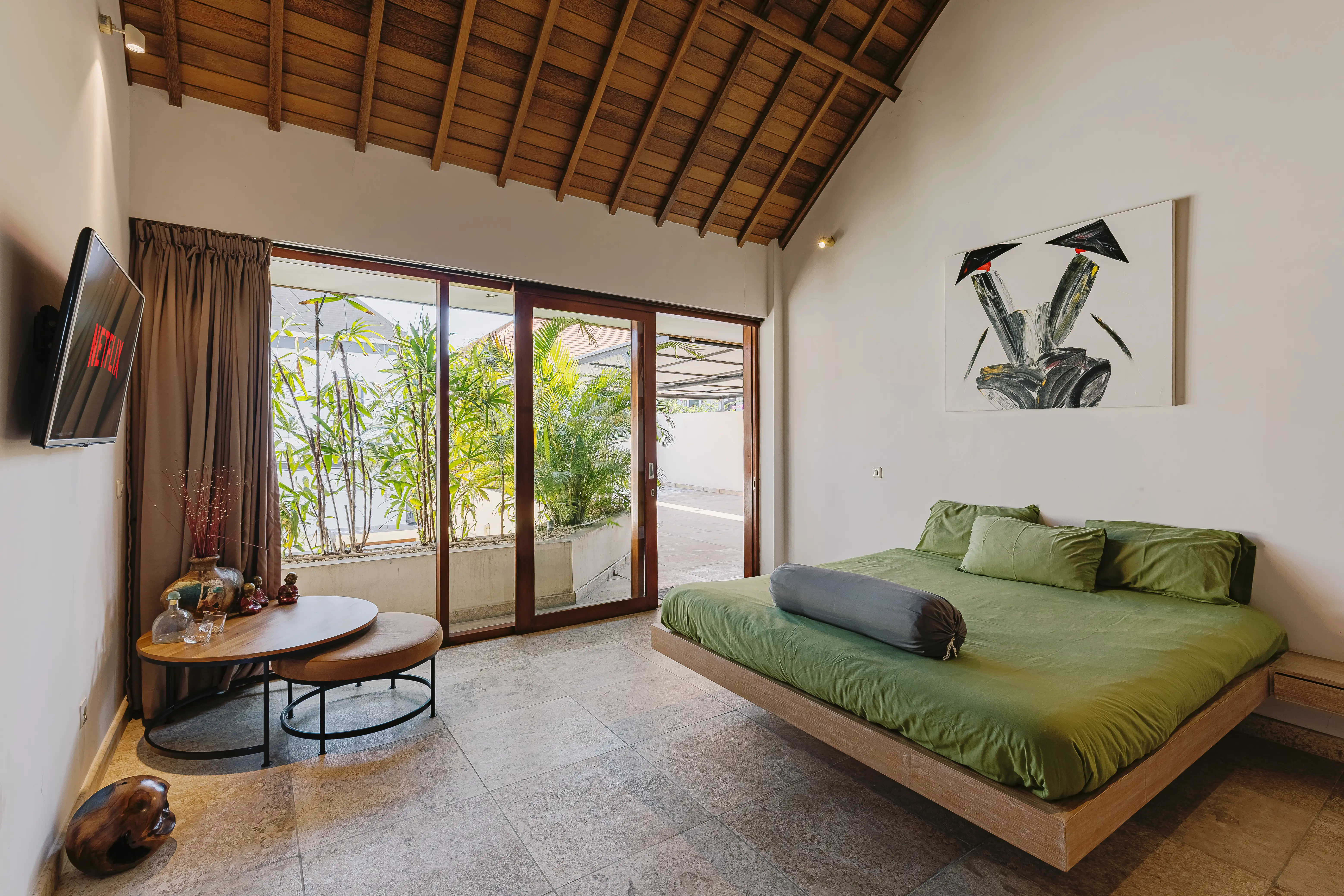 Villa 300m² in Indonesia, Canggu. Priced at 380000$ rent photo-7