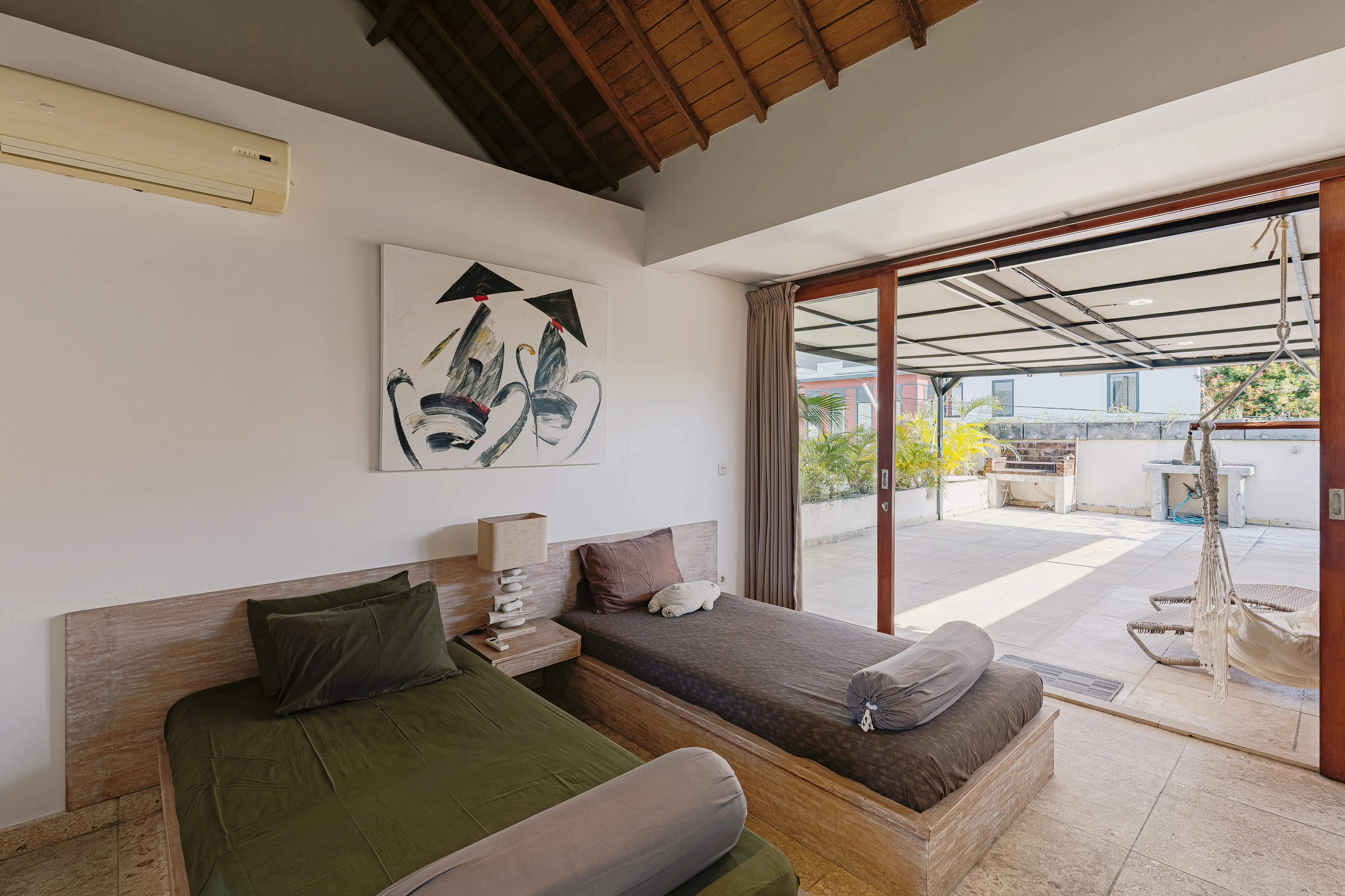 Villa 300m² in Indonesia, Canggu. Priced at 380000$ rent photo-10